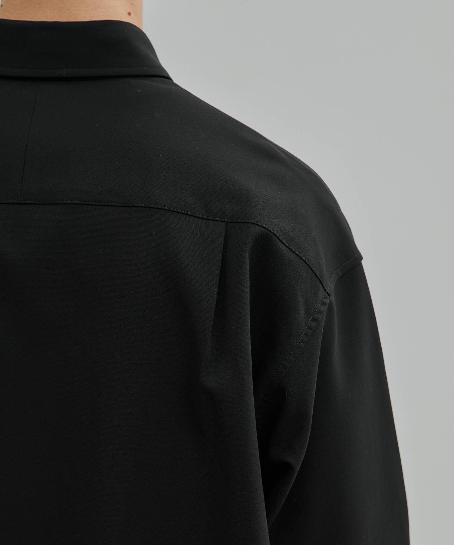 〈WEB限定 先行予約販売〉コットンダブルクロスリラックスシャツ