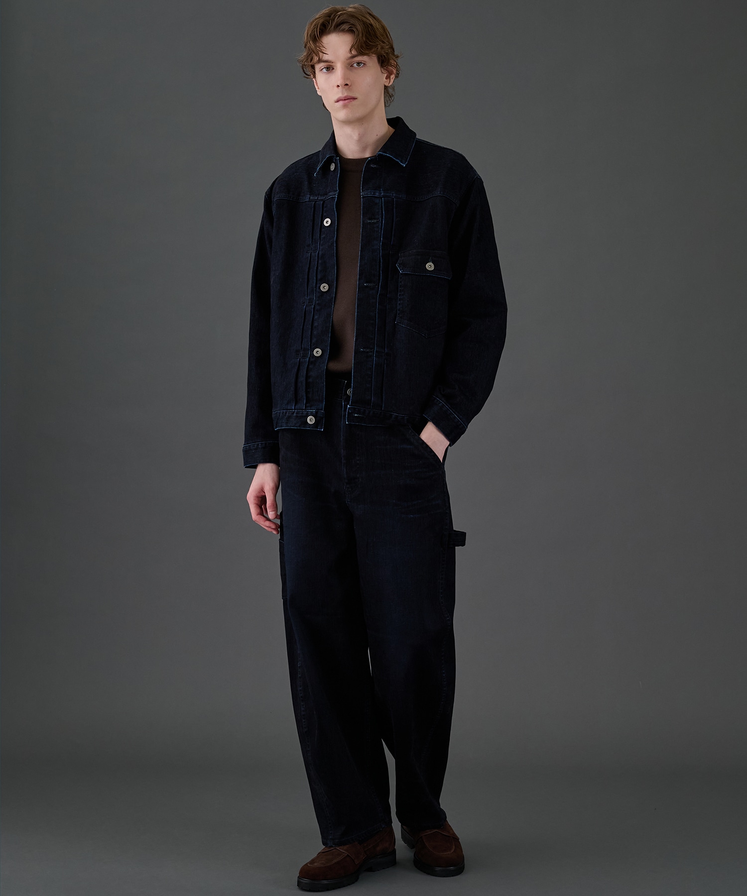 アウトラスト メリノウール クルーネックニット