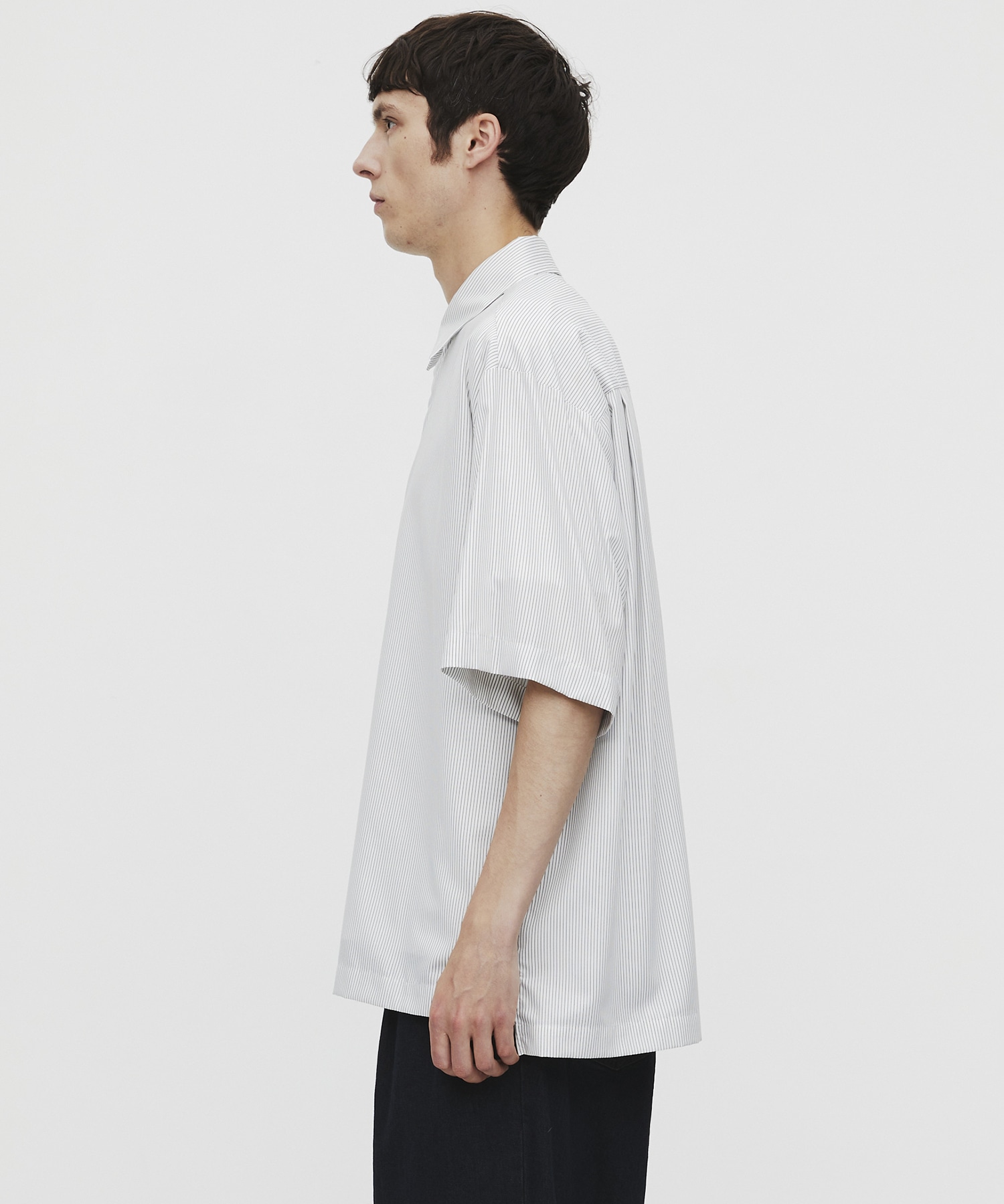 〈WEB限定〉DRY RAYON ストライプショートスリーブシャツ