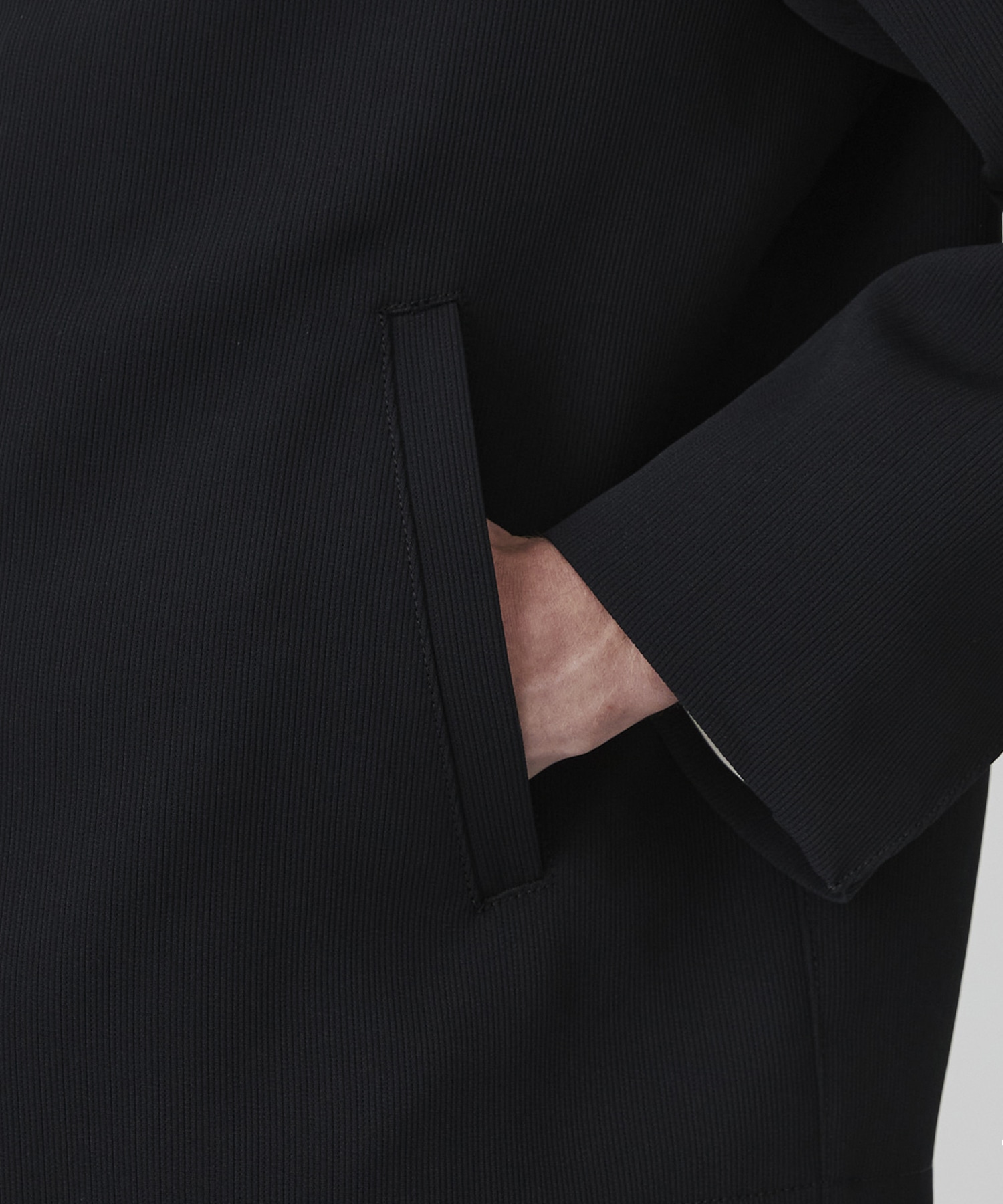 COLD DRY PLEATS ハリントンブルゾン