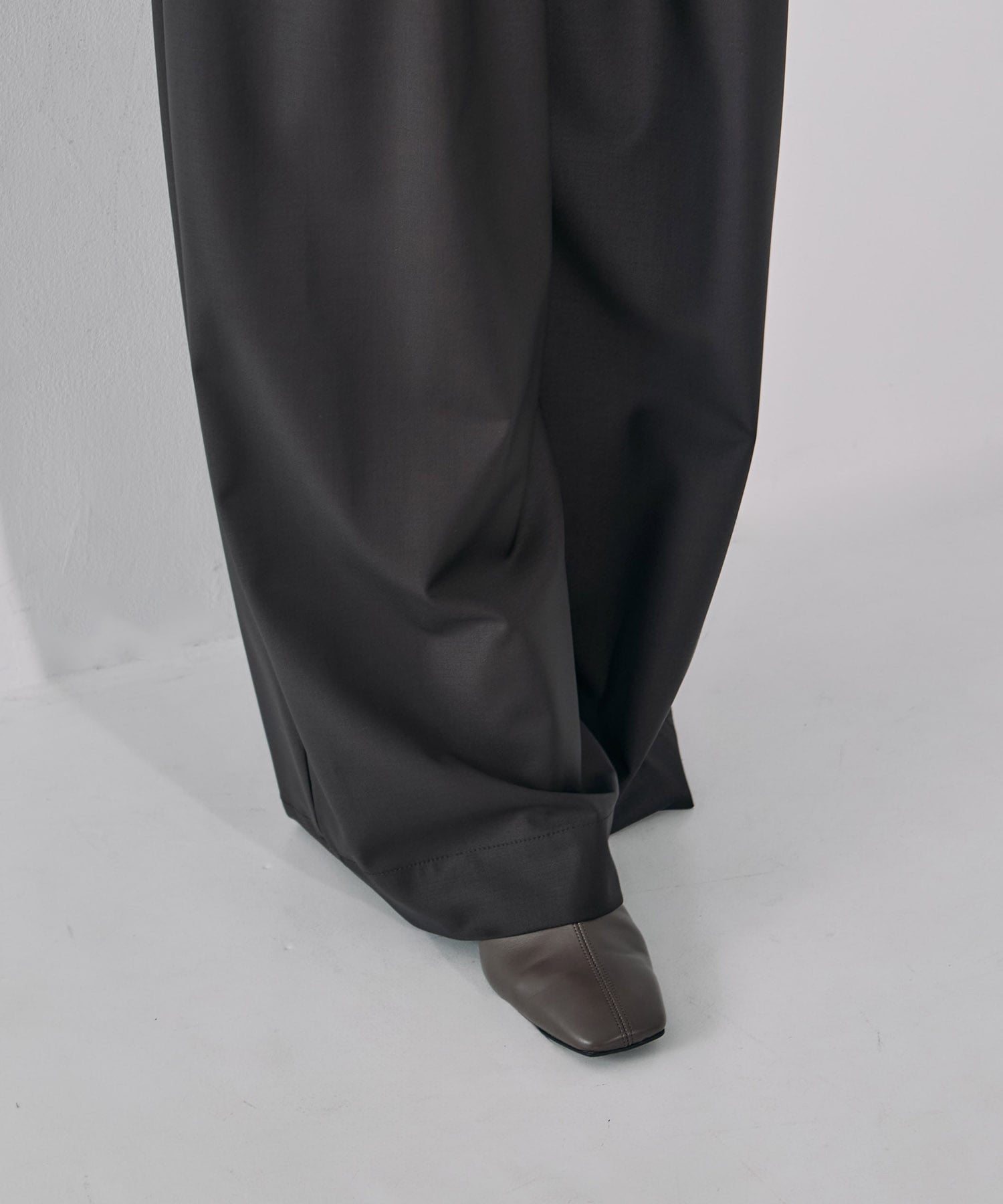 Super120s Wool Relax Trousers