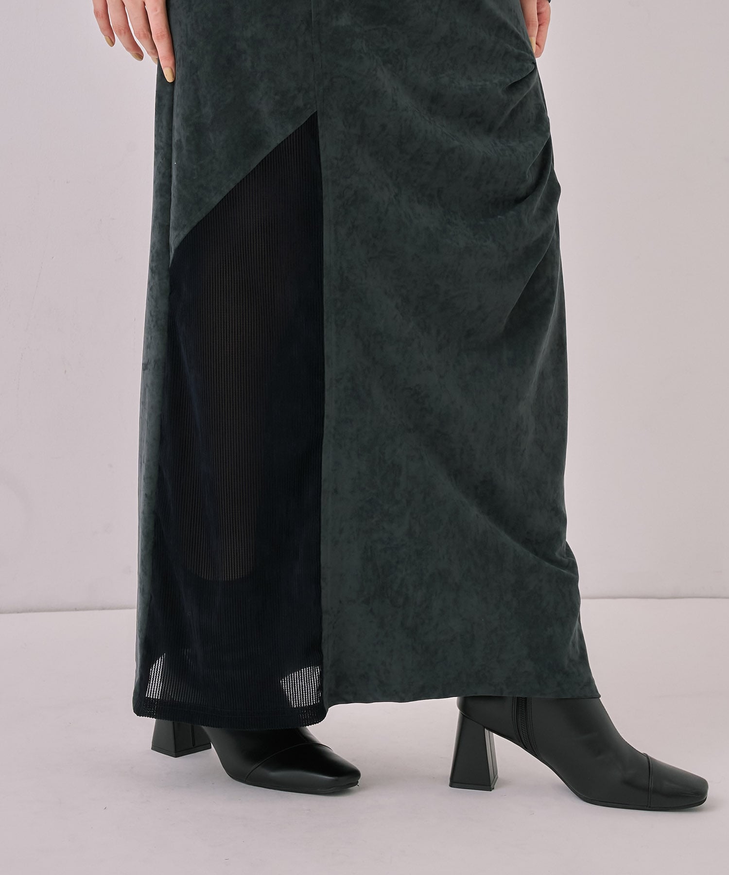 ツイストベロアキャミワンピース