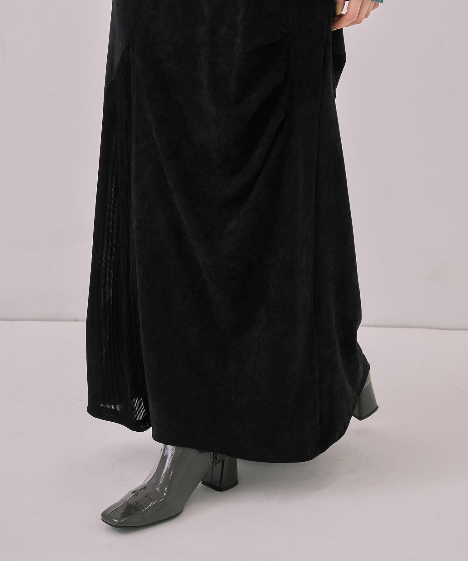 ツイストベロアキャミワンピース