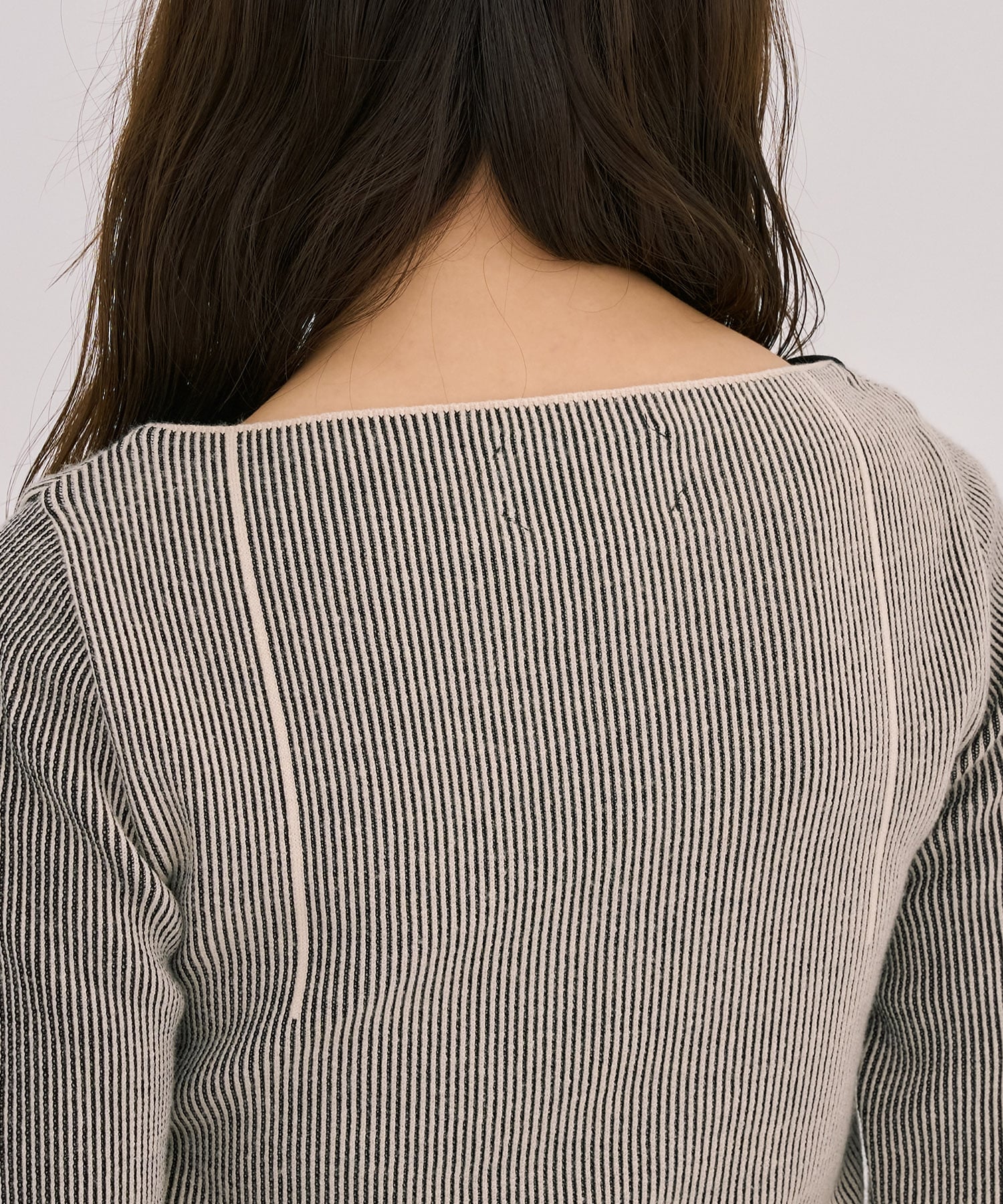 Wカラーレイヤーニット