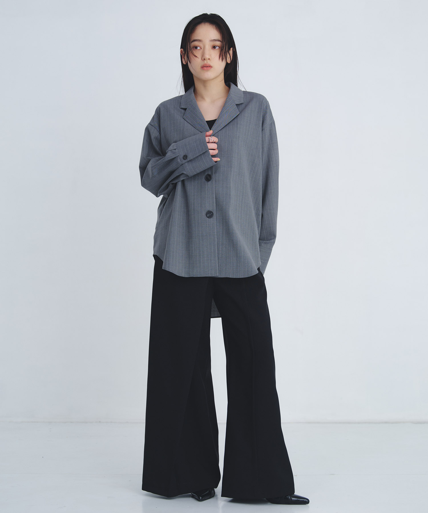 レイヤードテーラーカラーシャツ