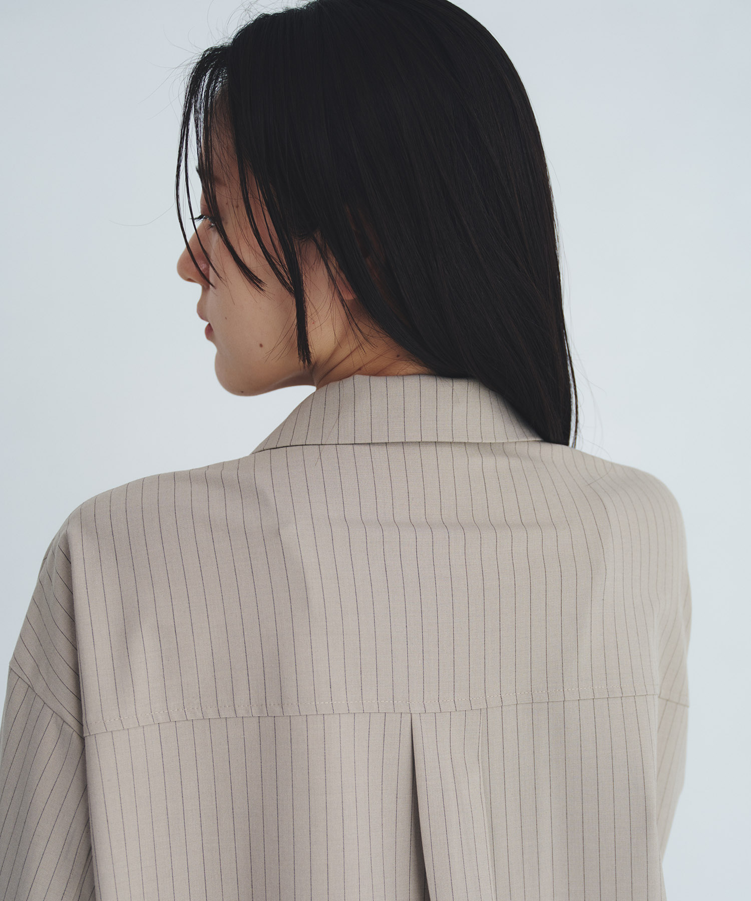 レイヤードテーラーカラーシャツ