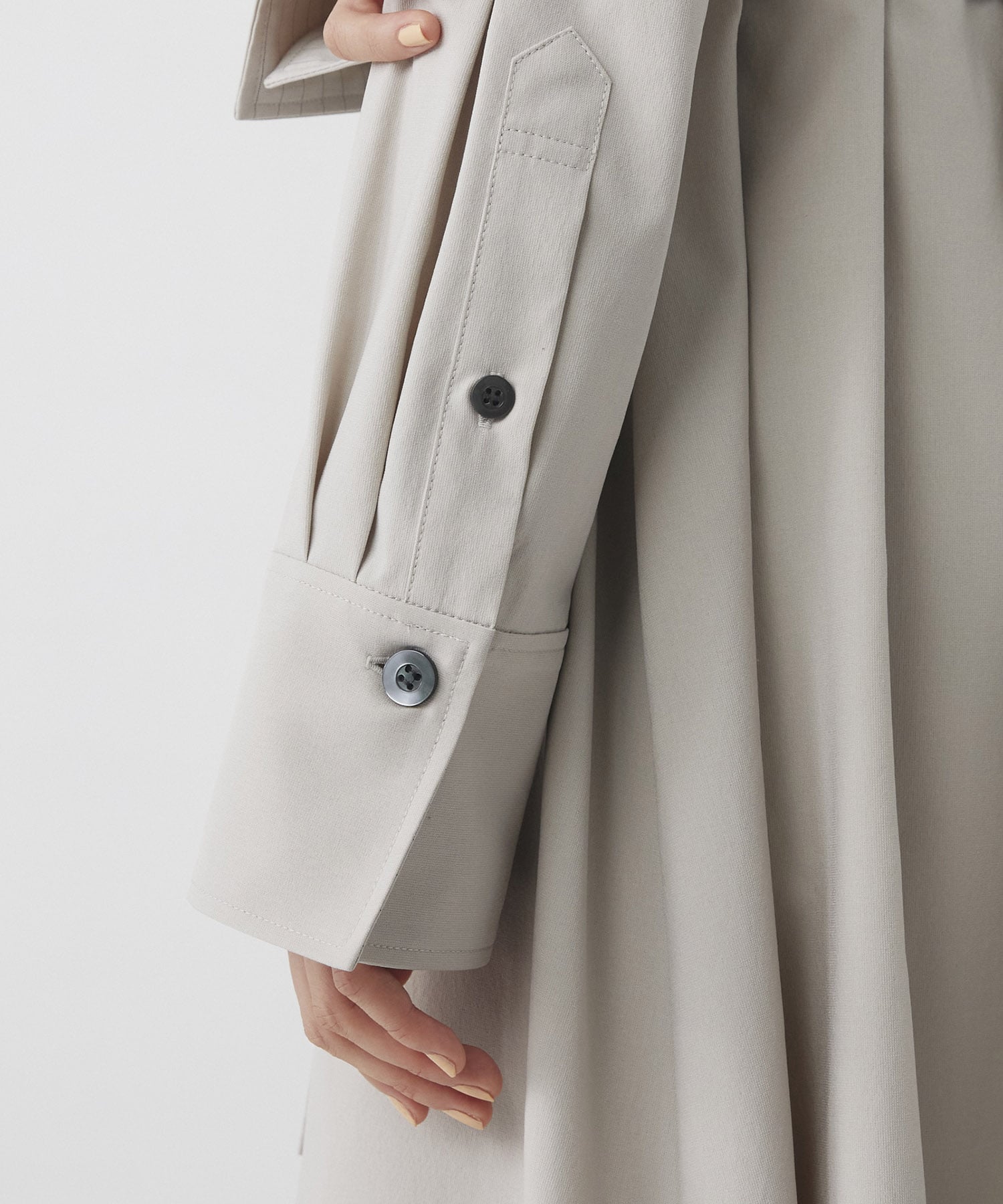 スタンドカラーラペルシャツワンピース