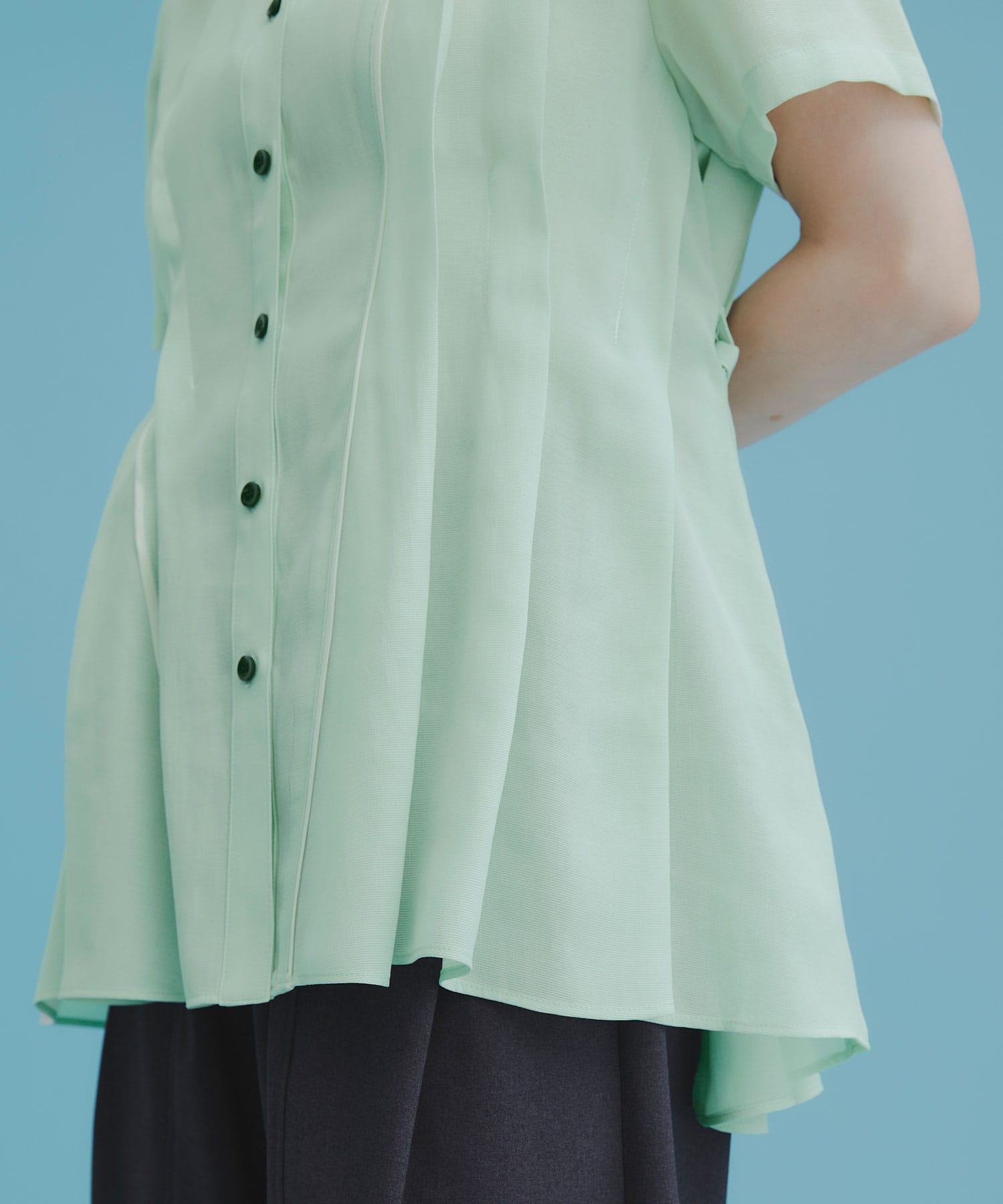 〈WEB限定カラー登場〉ランダムタックメッシュシャツ