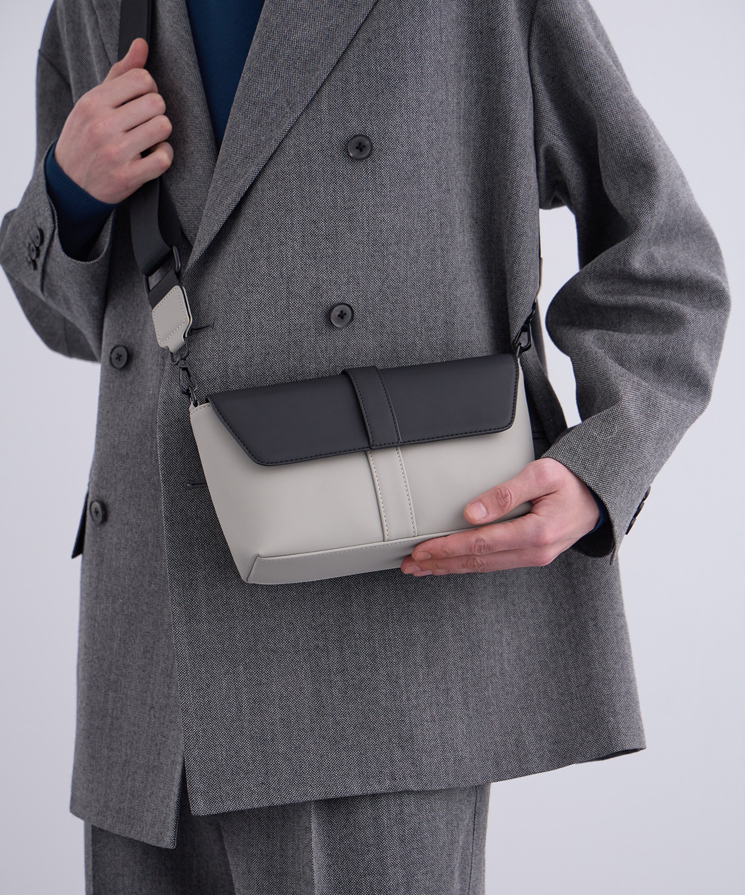 【WEB限定 先行予約受付中】MINI POSTMAN BAG