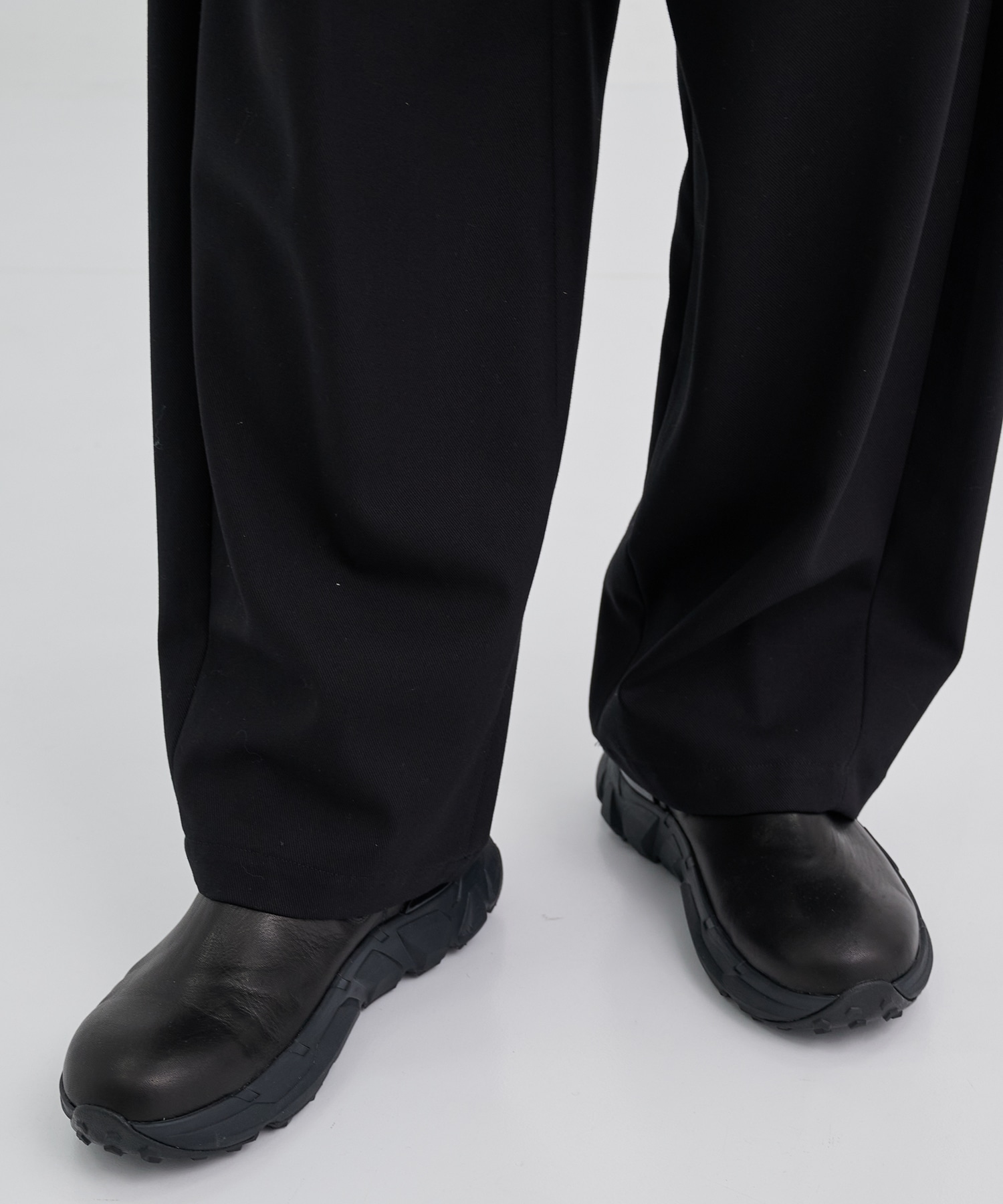 LEATHER Vibram SIDE GORE BOOTS
