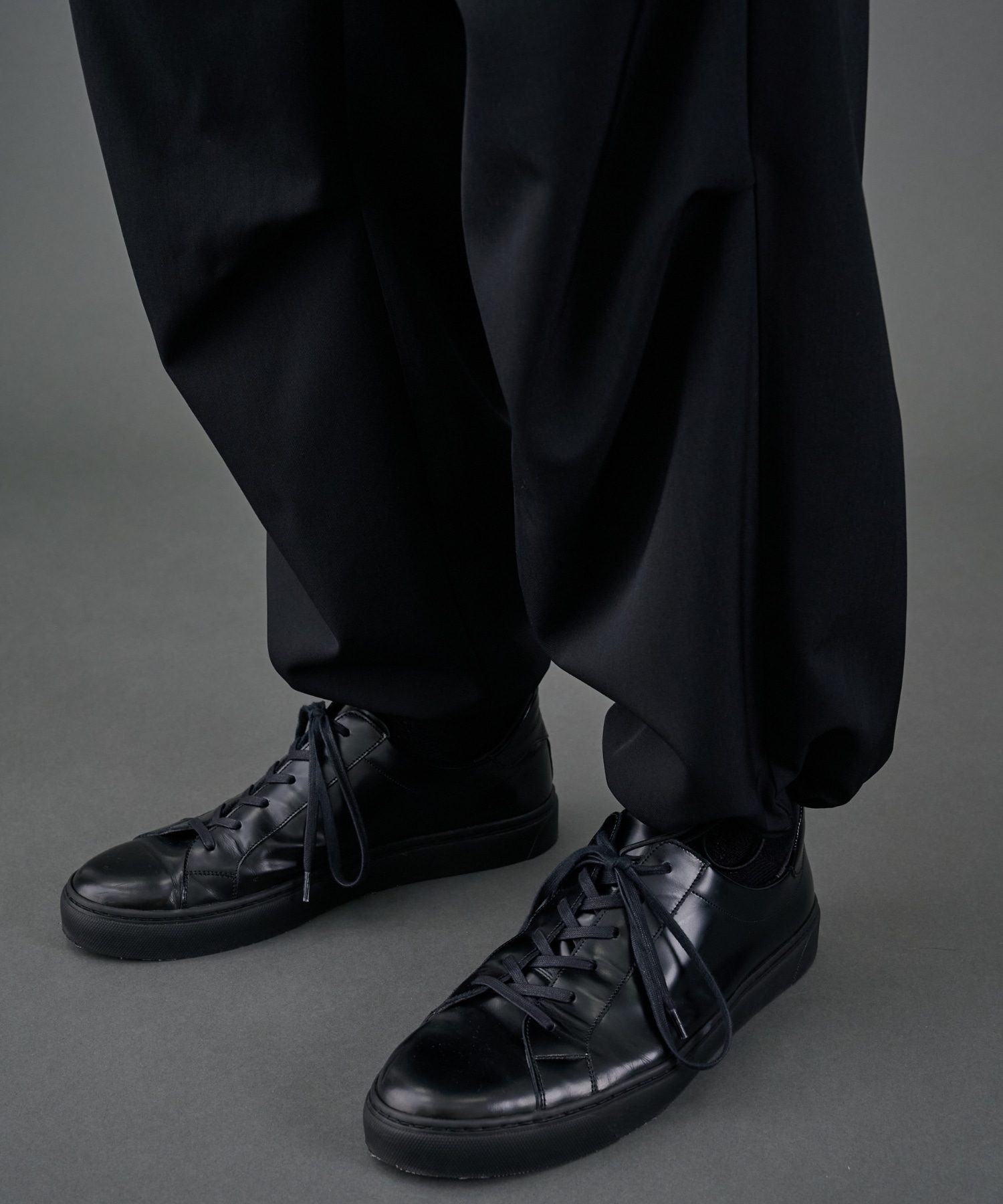 〈残りわずか｜再入荷なし〉CLEAR WOOL パラシュートパンツ