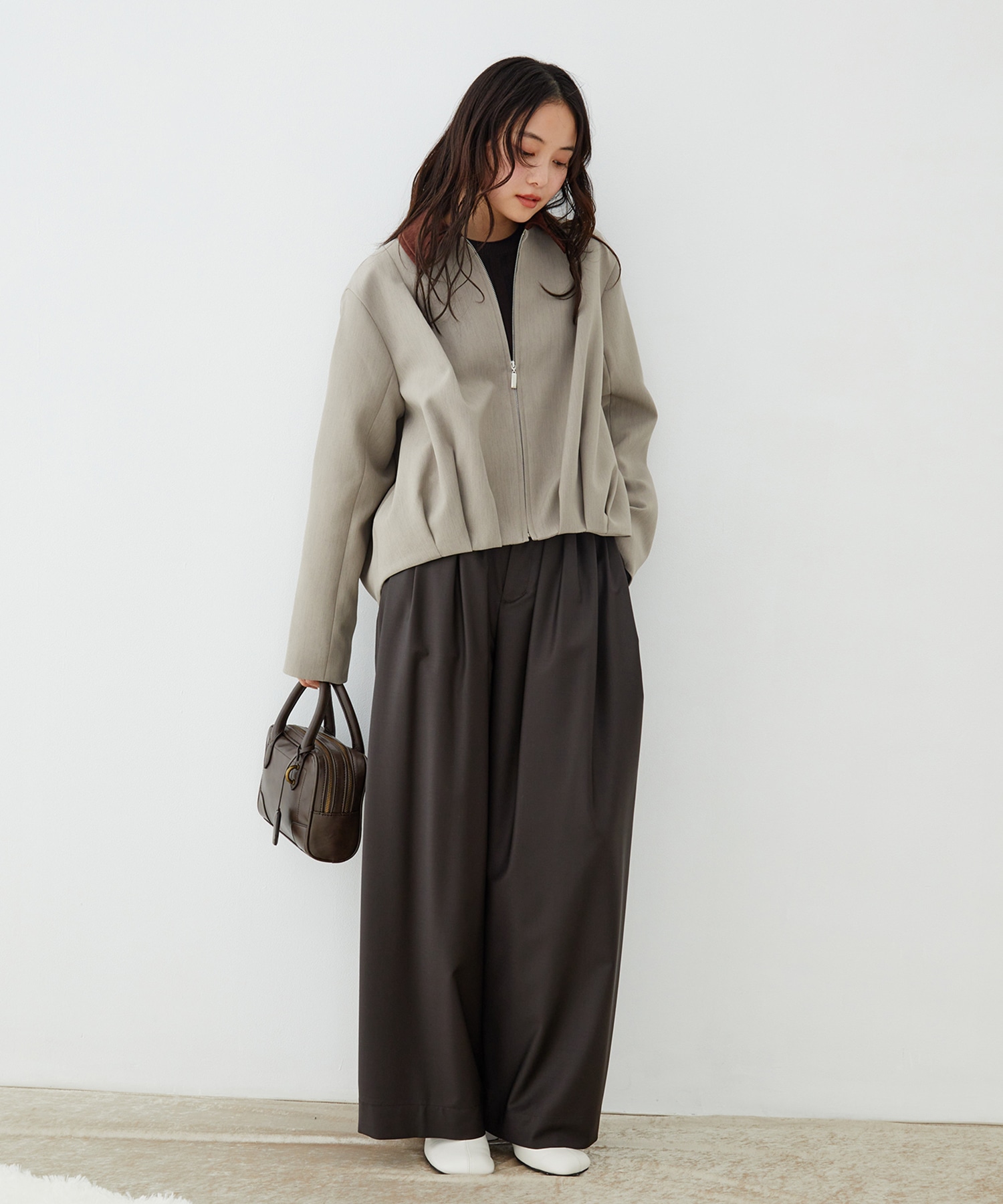 バックベルトタックブルゾン