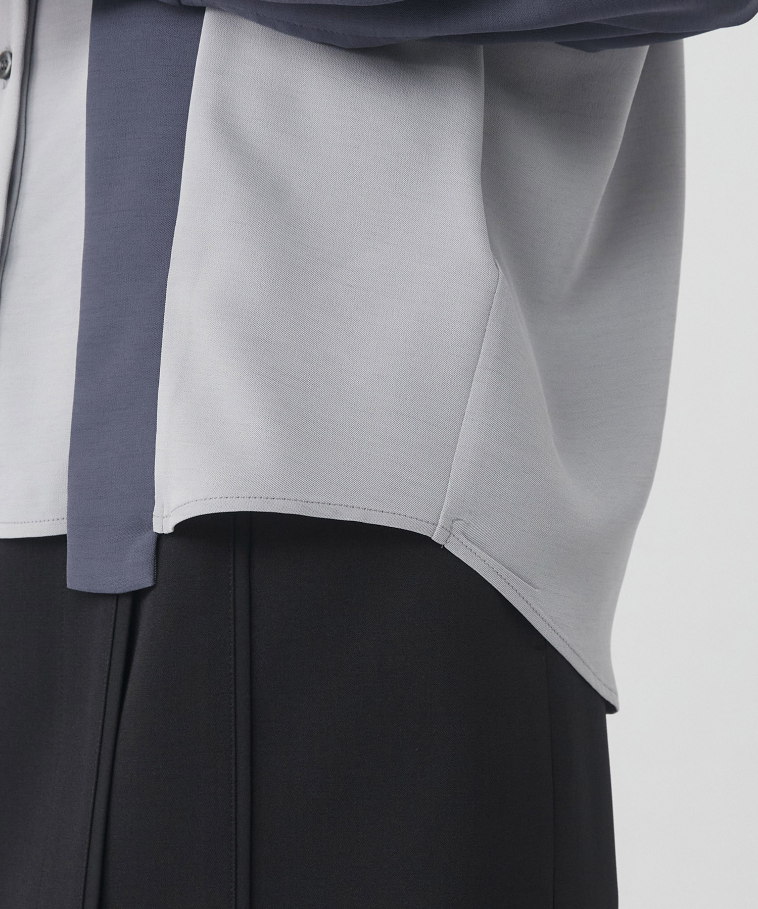 【WEB限定】レイヤードバイカラーブラウス