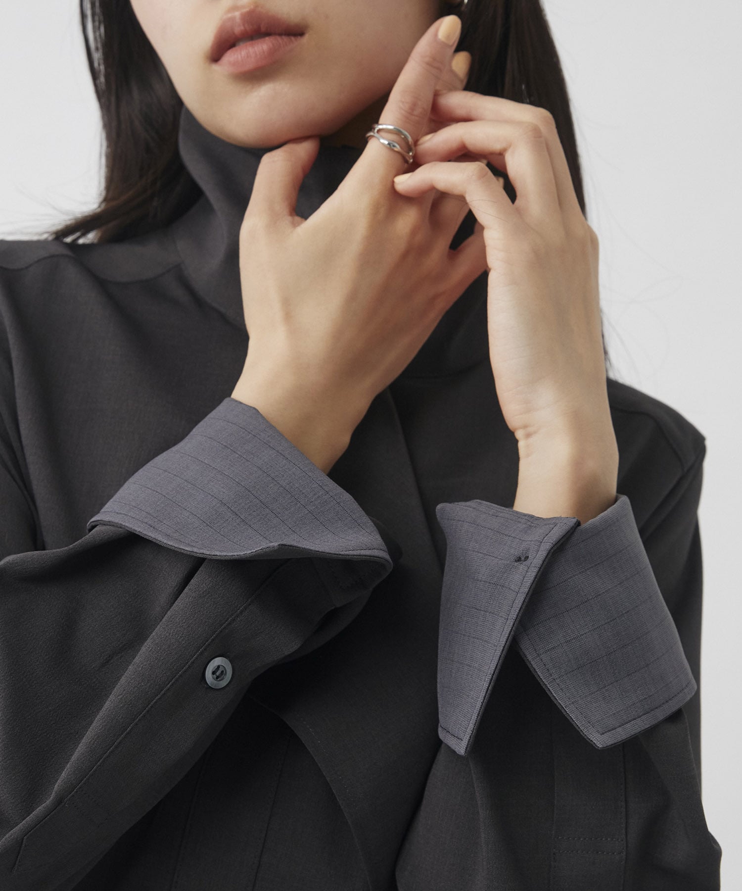 スタンドカラーラペルシャツワンピース