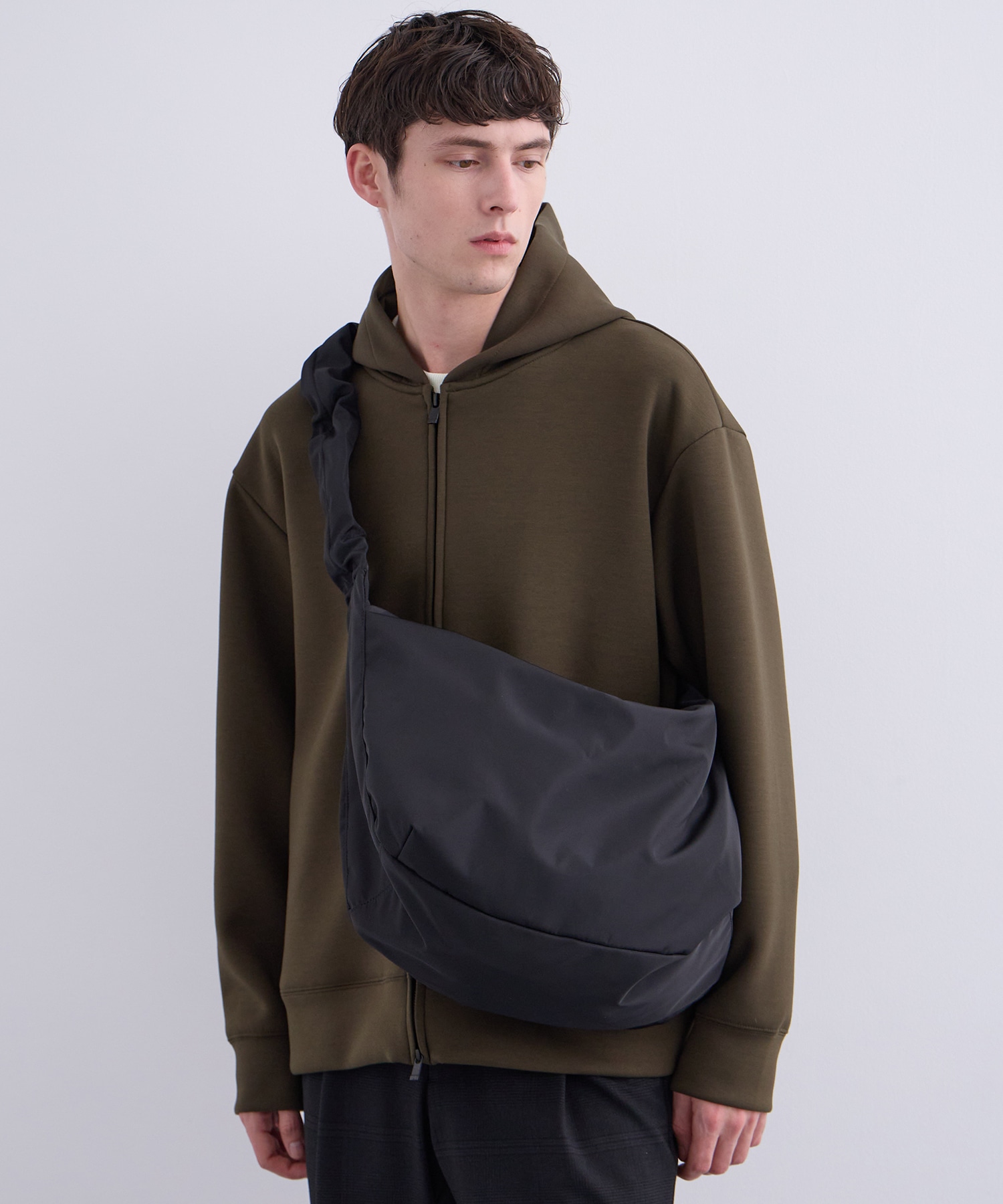 NYLON SHOULDER BAG