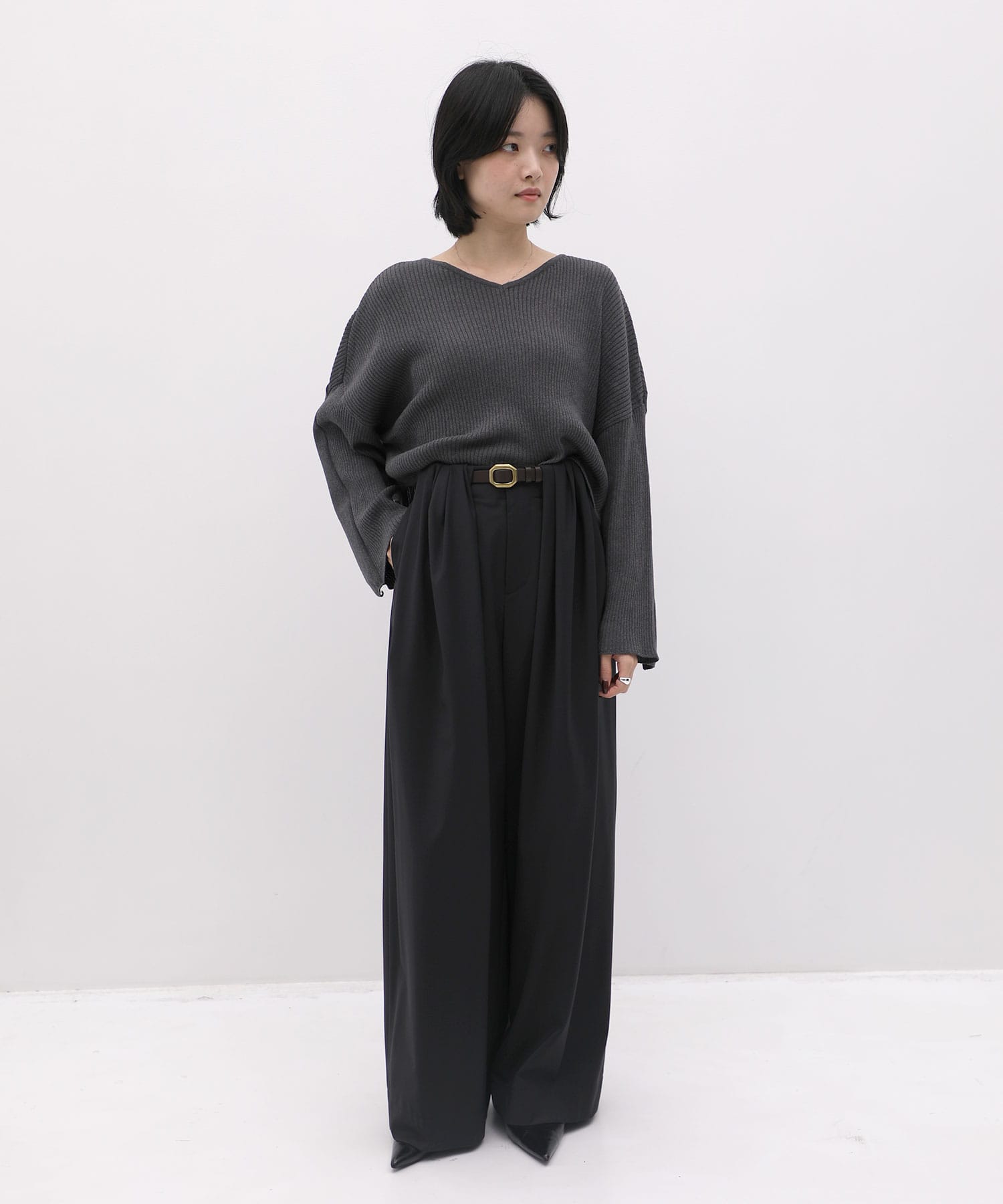 バックロングニットプルオーバー