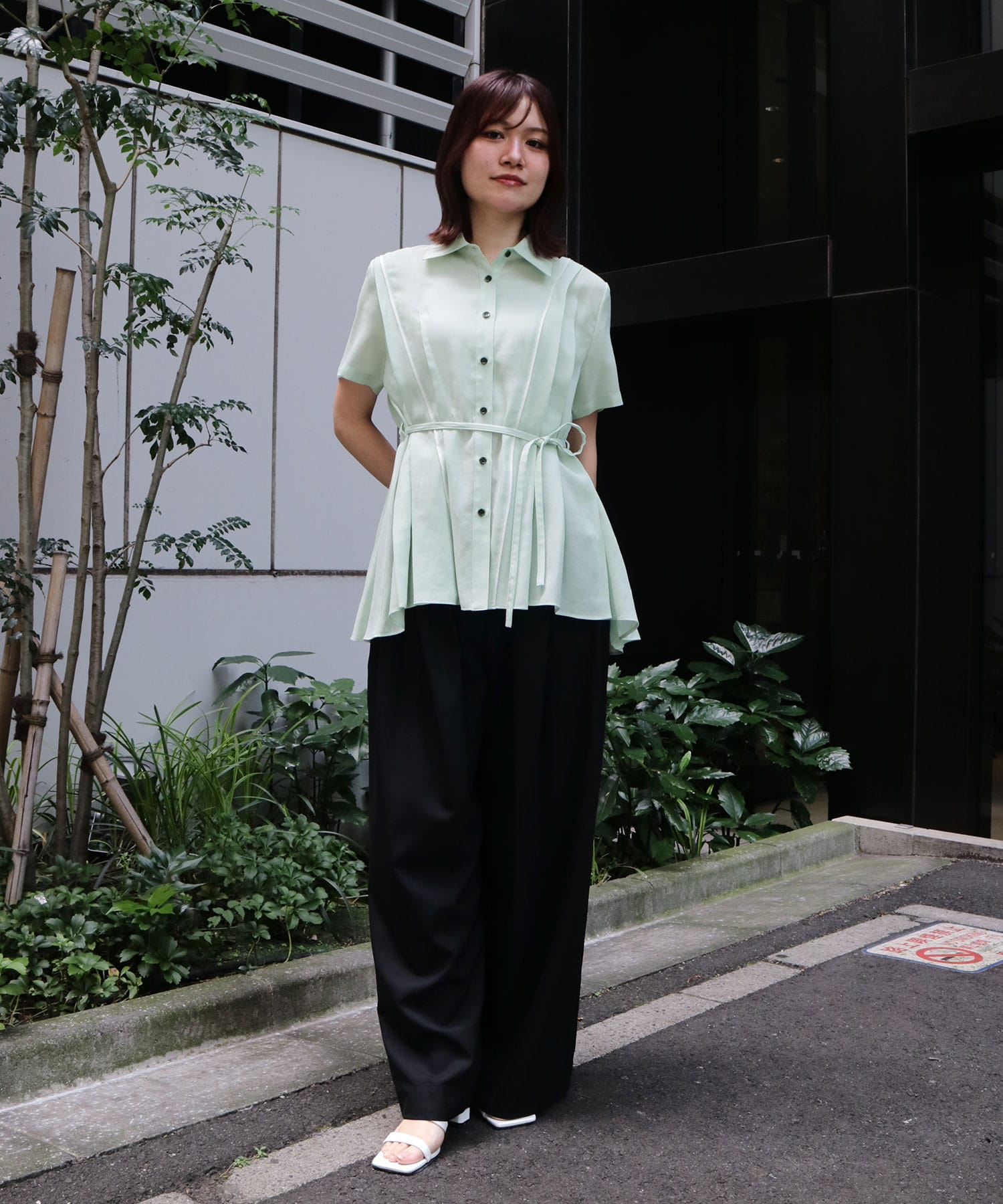 〈WEB限定カラー登場〉ランダムタックメッシュシャツ
