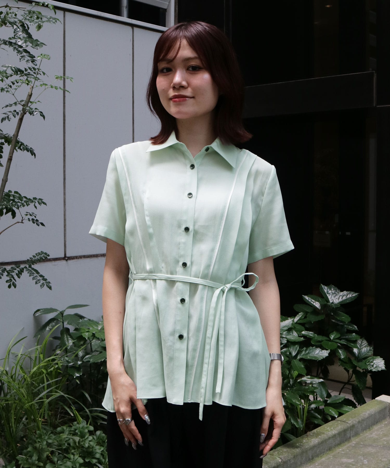 〈WEB限定カラー登場〉ランダムタックメッシュシャツ