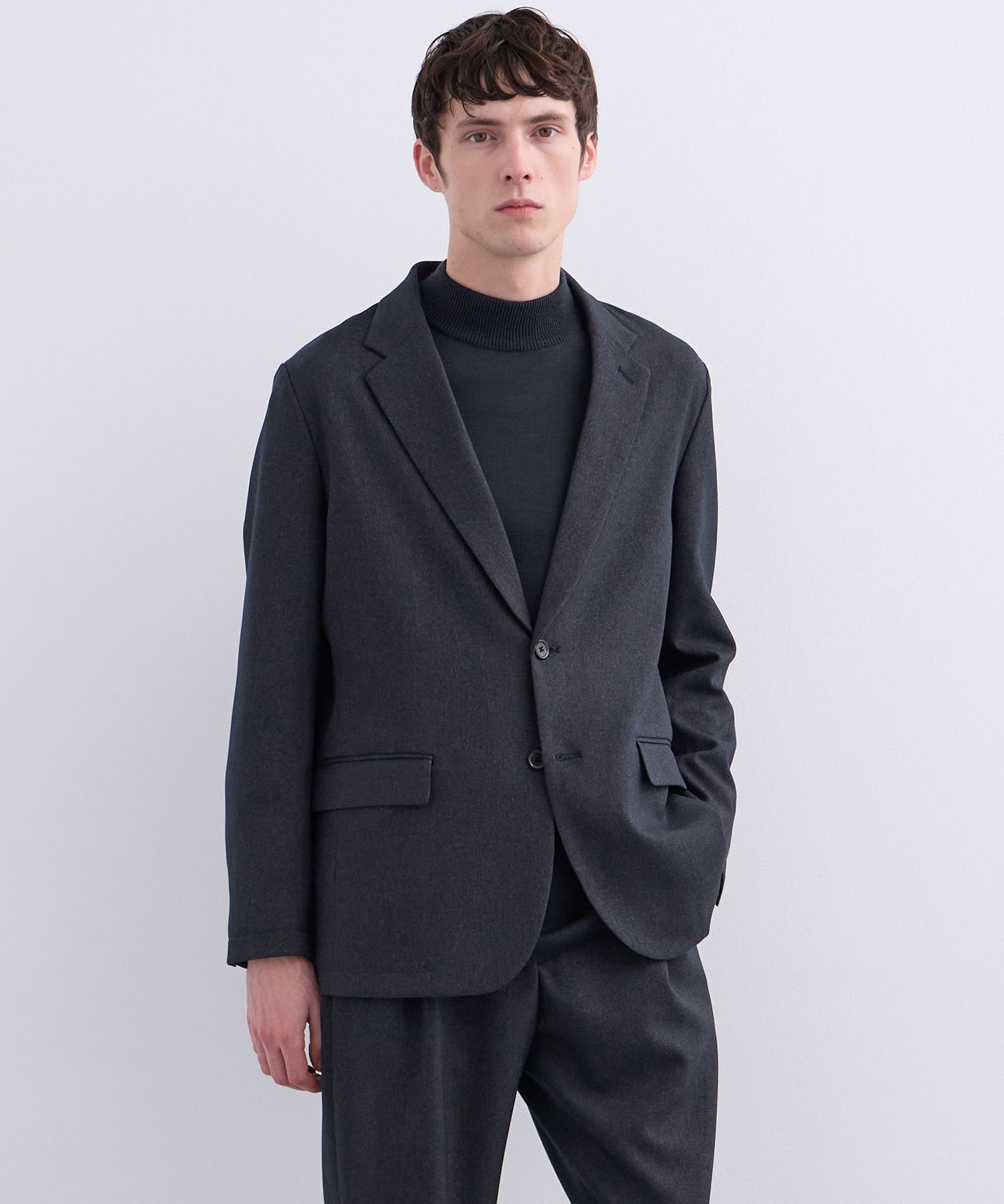 UNITED TOKYO ウールセットアップ　チャコールグレー 数量限定〉マルチファンクション セットアップ(1 DARK GREY