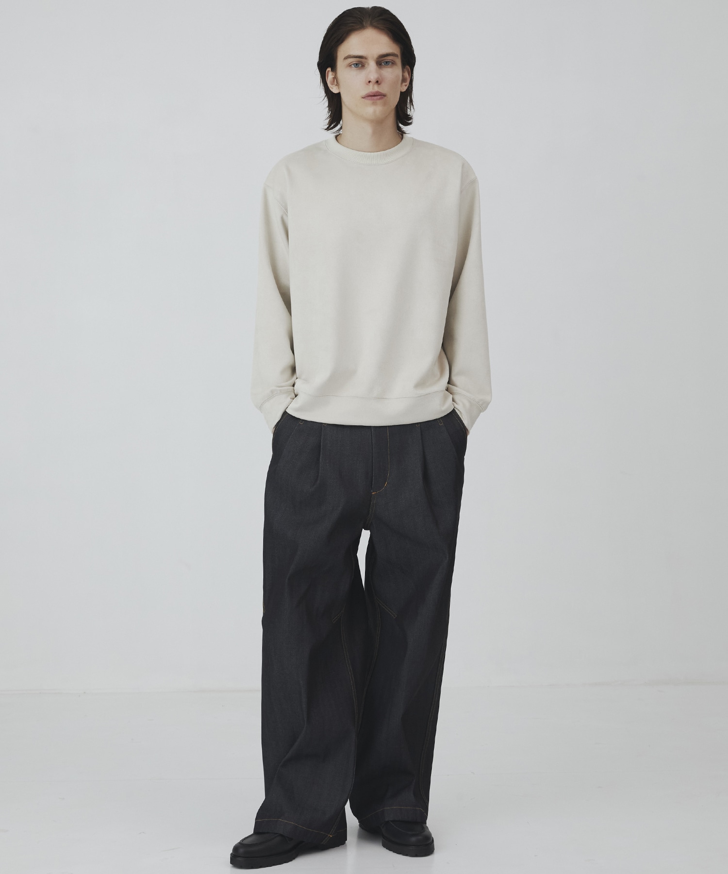 〈残りわずか|再入荷なし〉MICRO SUEDE クルーネックプルオーバー