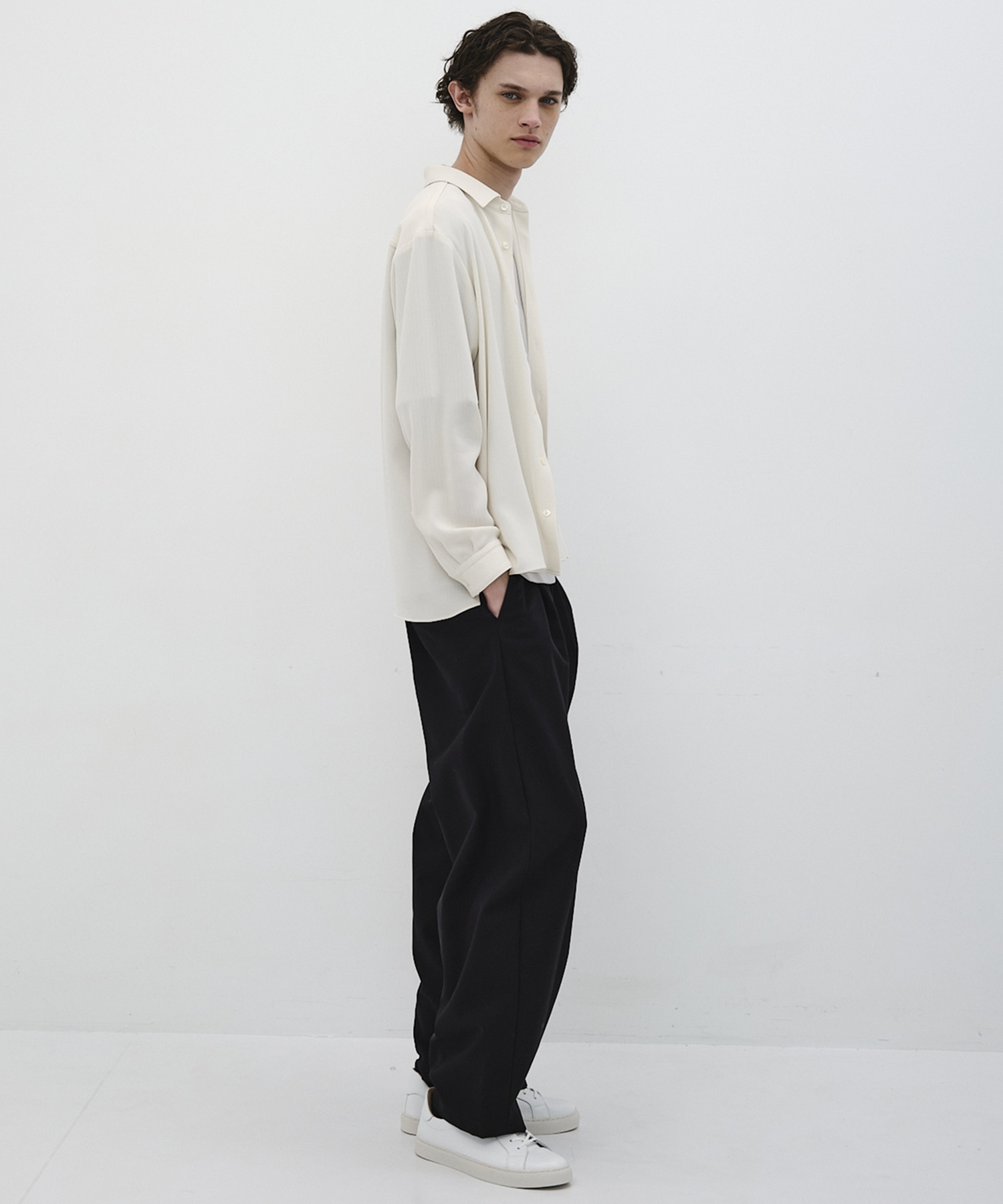 COLD DRY PLEATS ロングスリーブシャツ