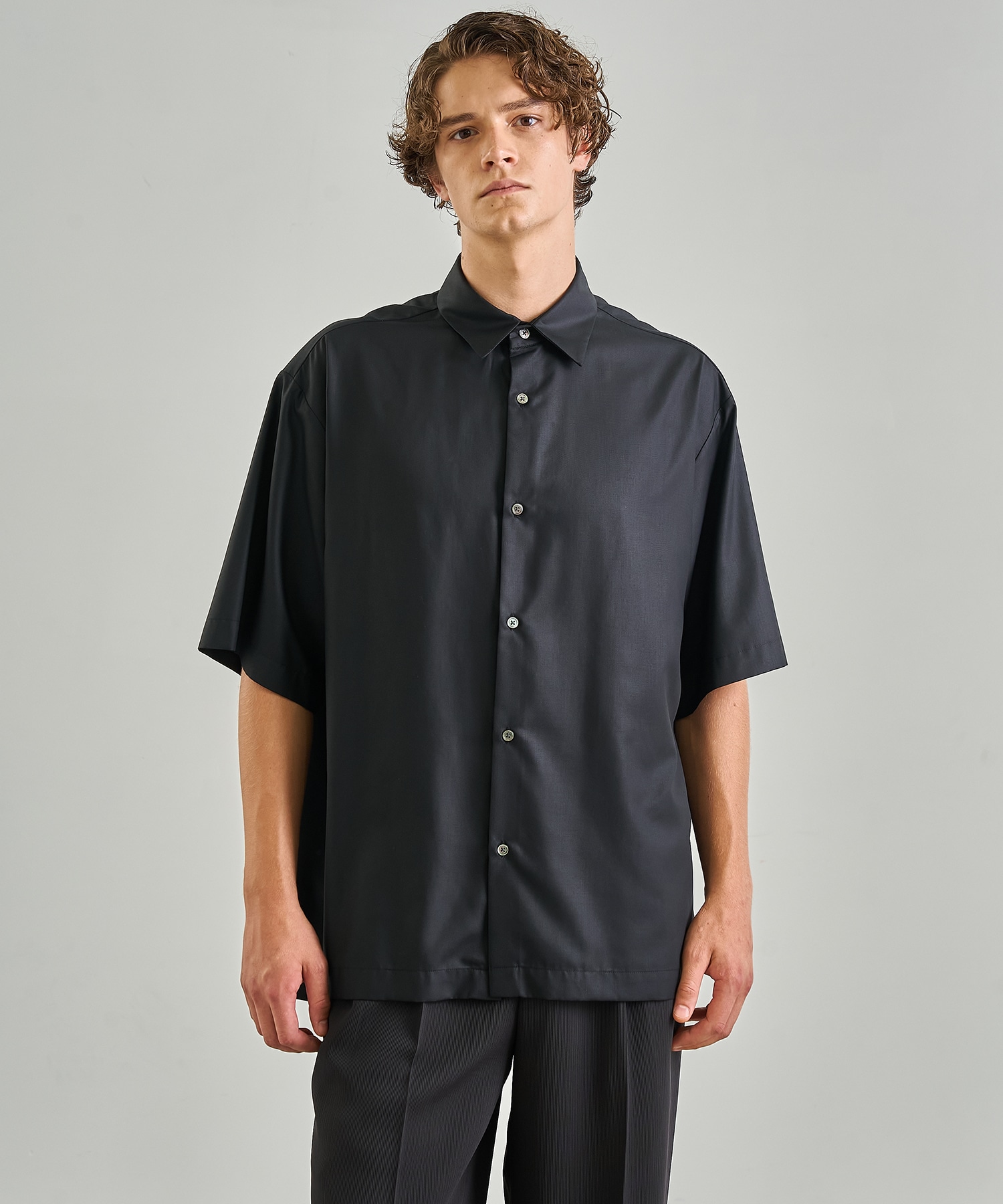〈一部店舗限定〉DRY RAYON  ショートスリーブシャツ