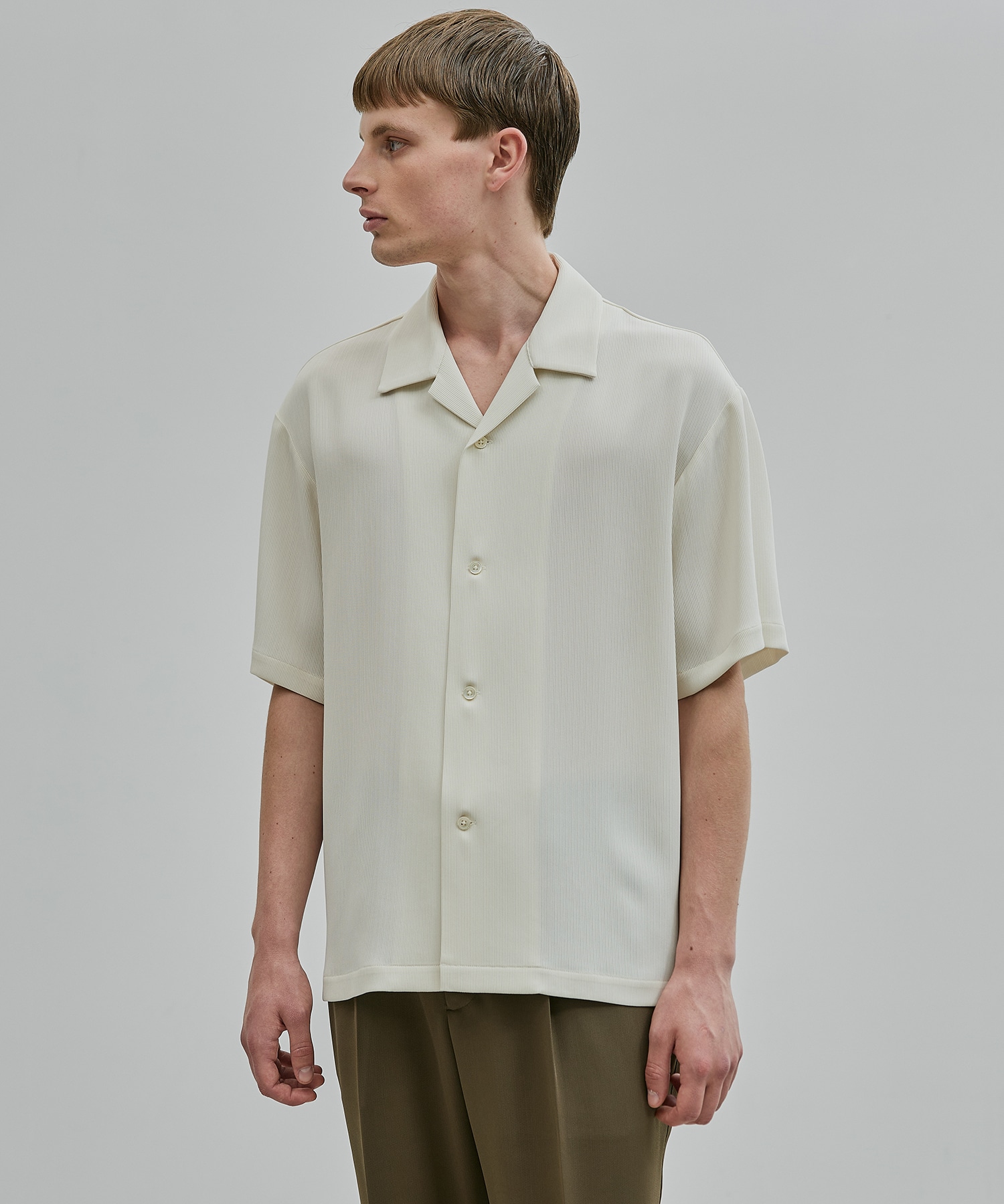COLD DRY PLEATS オープンカラーシャツ