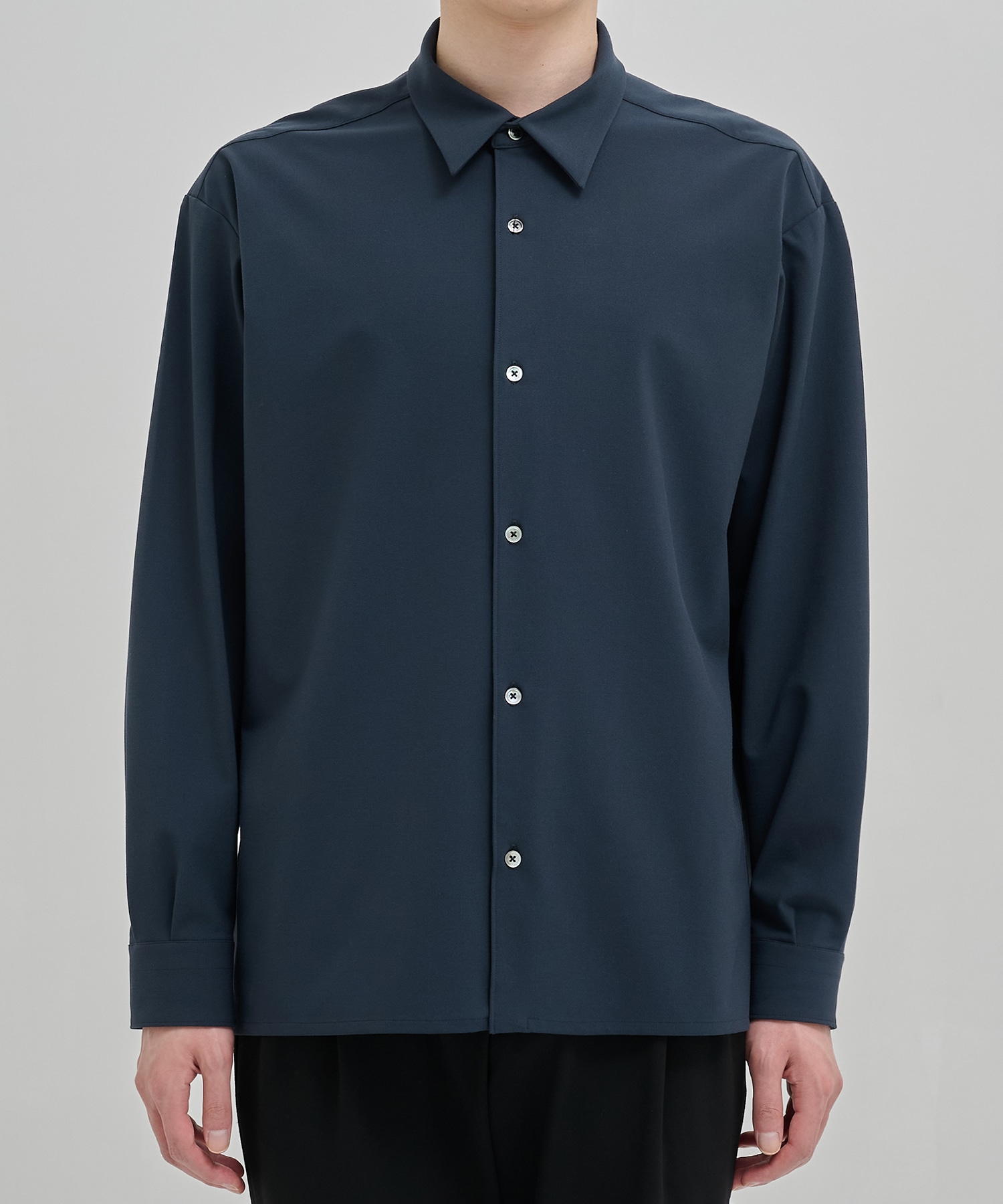 アウトラストロングスリーブシャツ