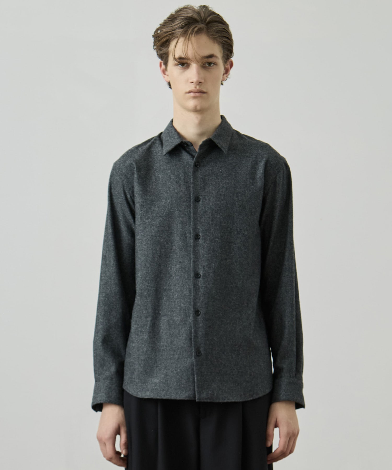 SOFT TWEED レギュラーカラーシャツ