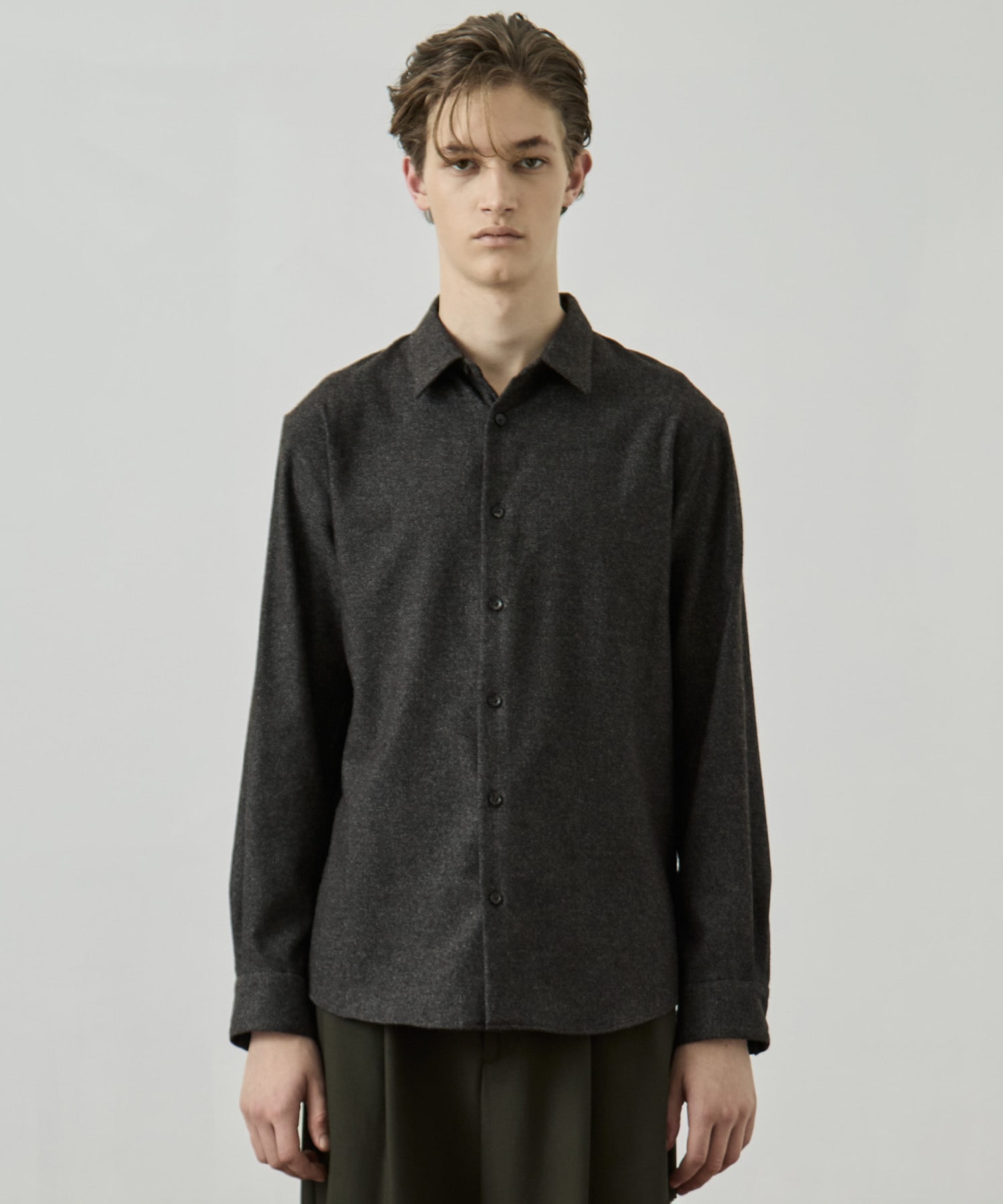 SOFT TWEED レギュラーカラーシャツ