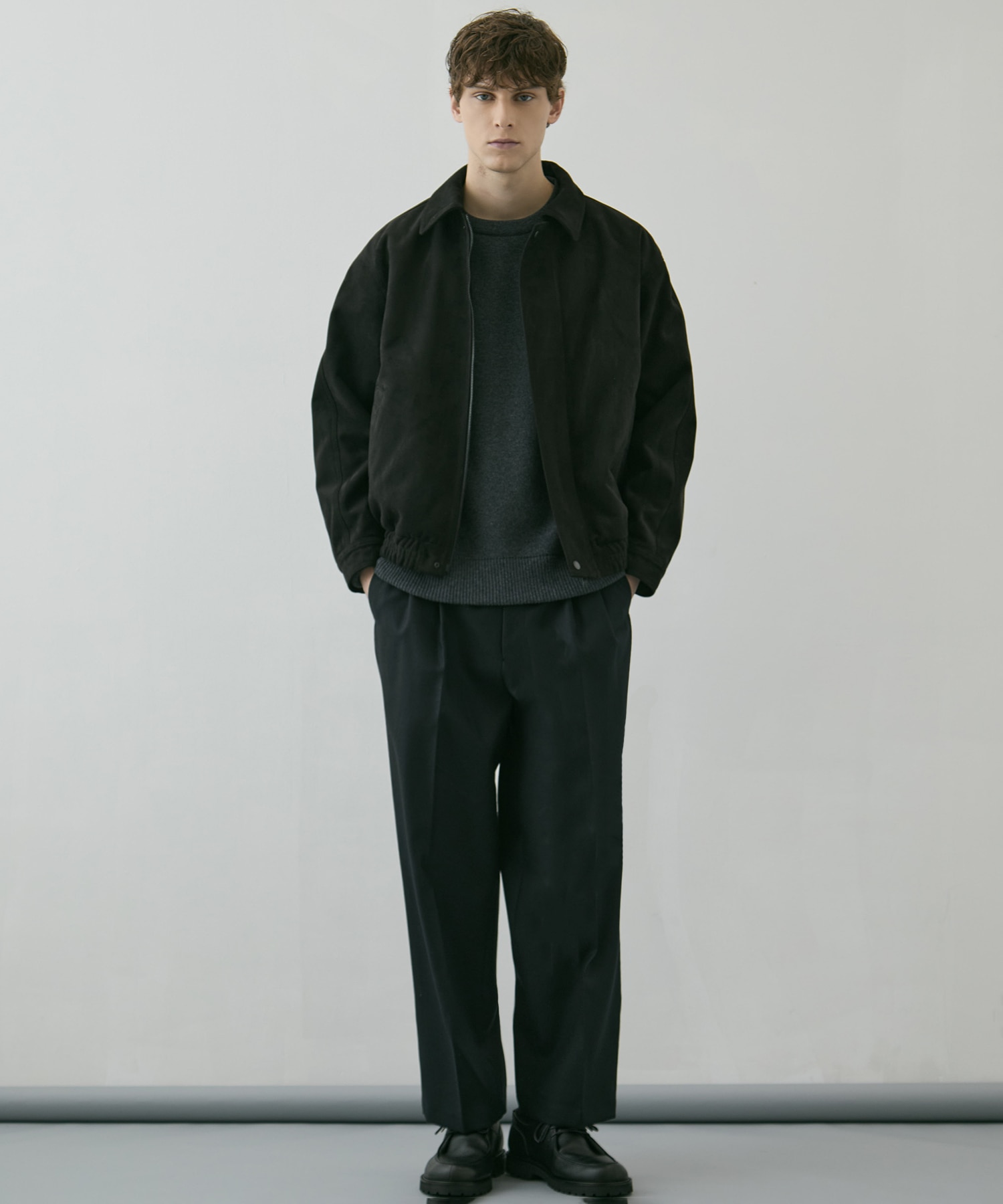 〈WEB限定｜先行予約〉CASHMERE クルーネックニット