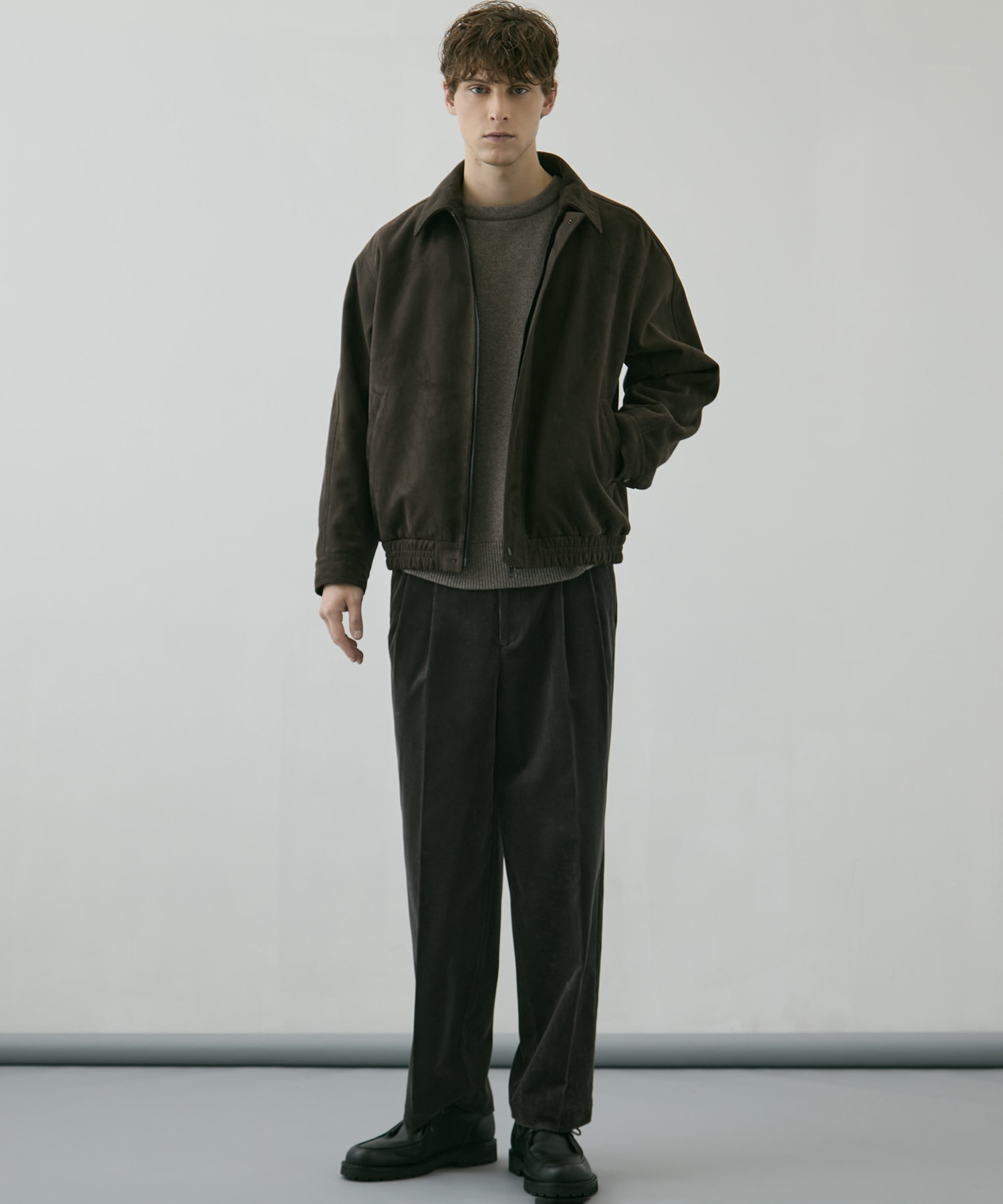 〈WEB限定｜先行予約〉CASHMERE クルーネックニット