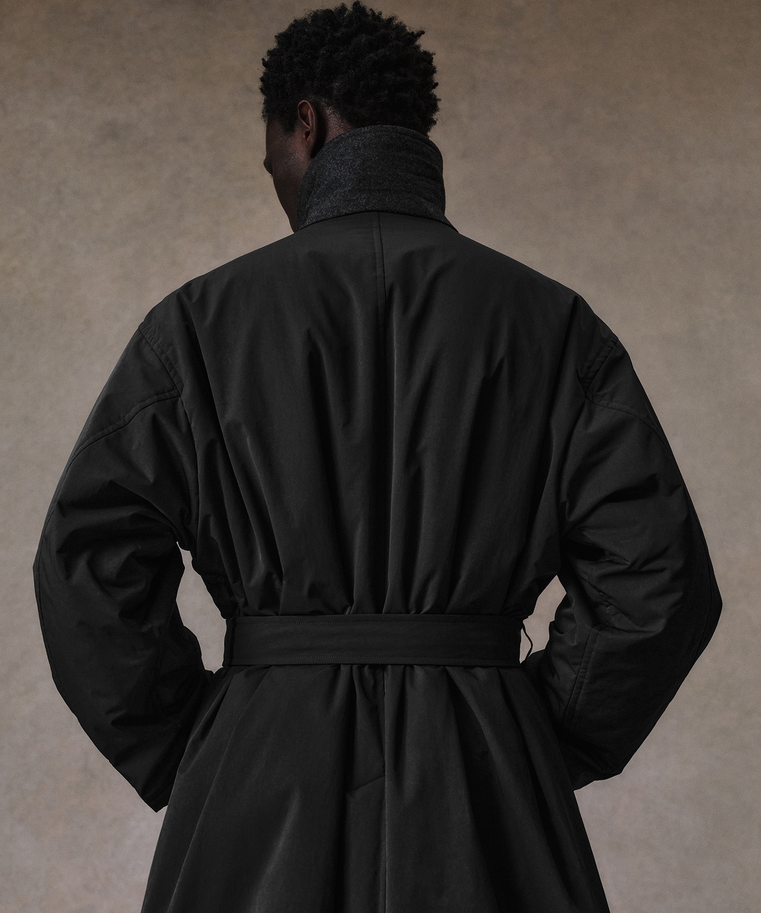 〈10周年記念｜残りわずか〉×EX LIGHT DOLPHIN PADDED COAT