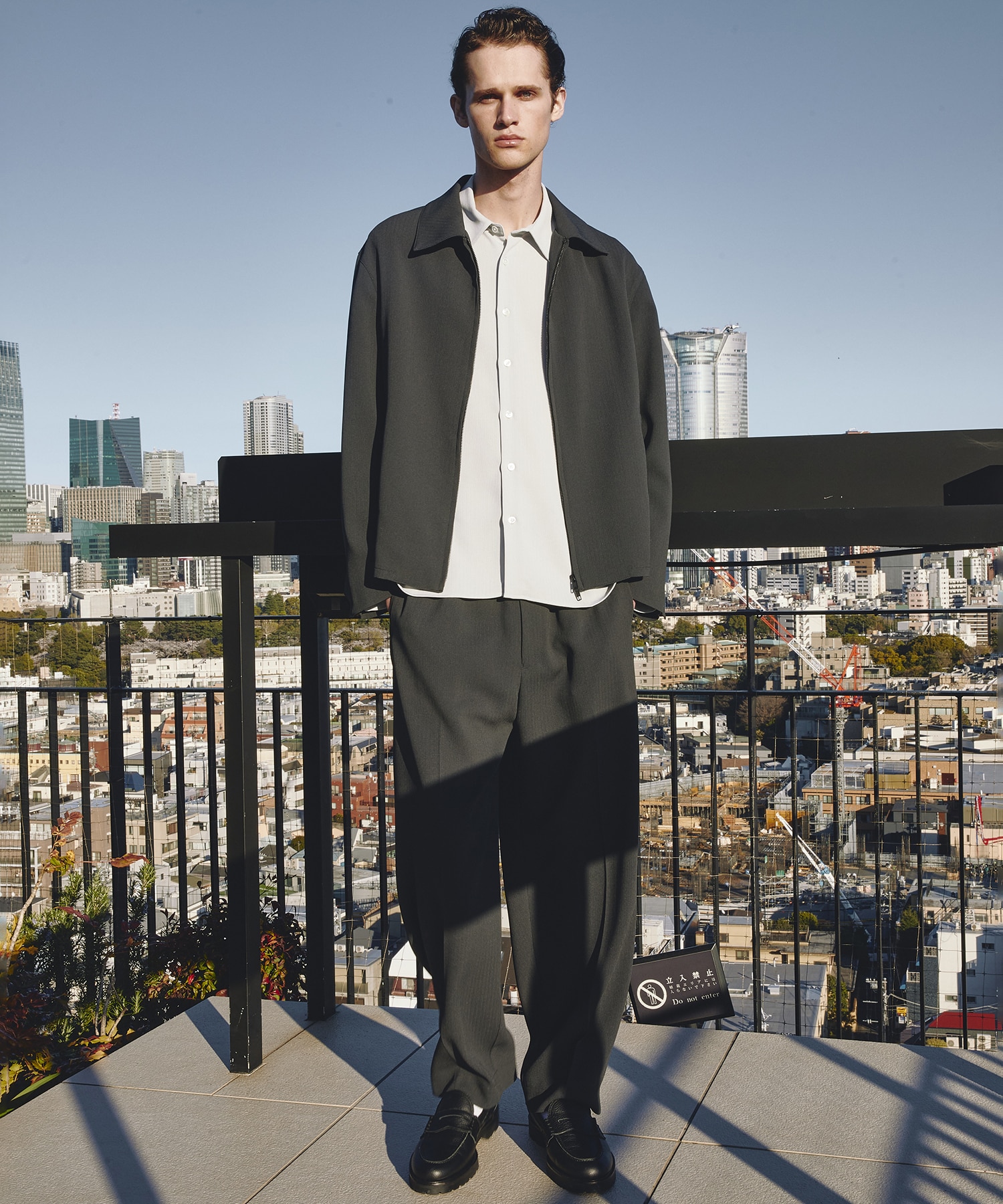 〈残りわずか｜再入荷なし〉COLD DRY PLEATS ハリントンブルゾン