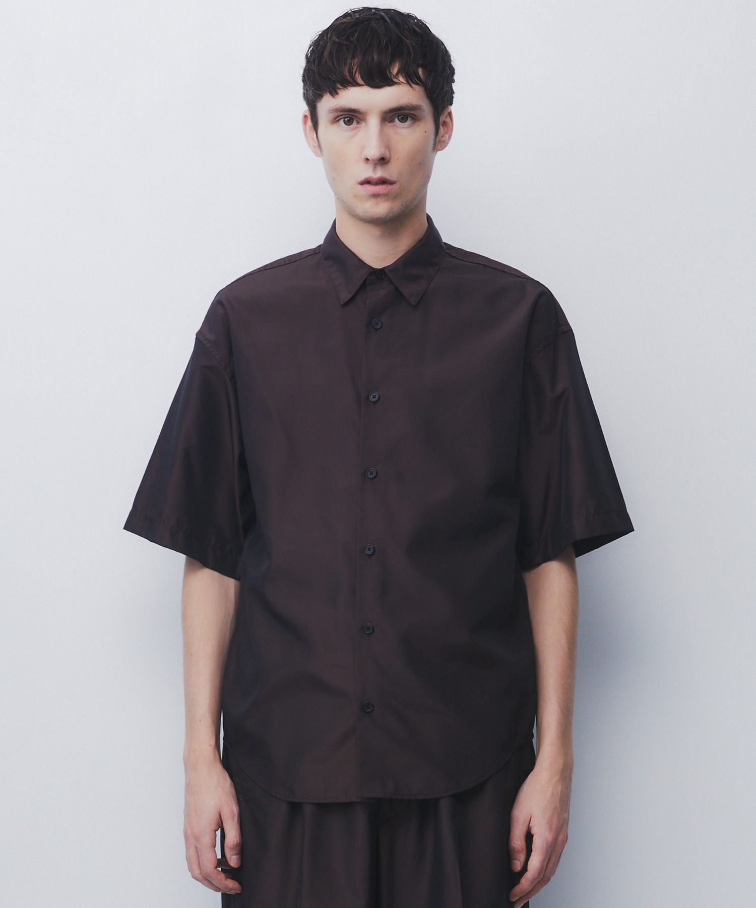 DRY SILK TAFFETA BACK PLEATS SHIRT