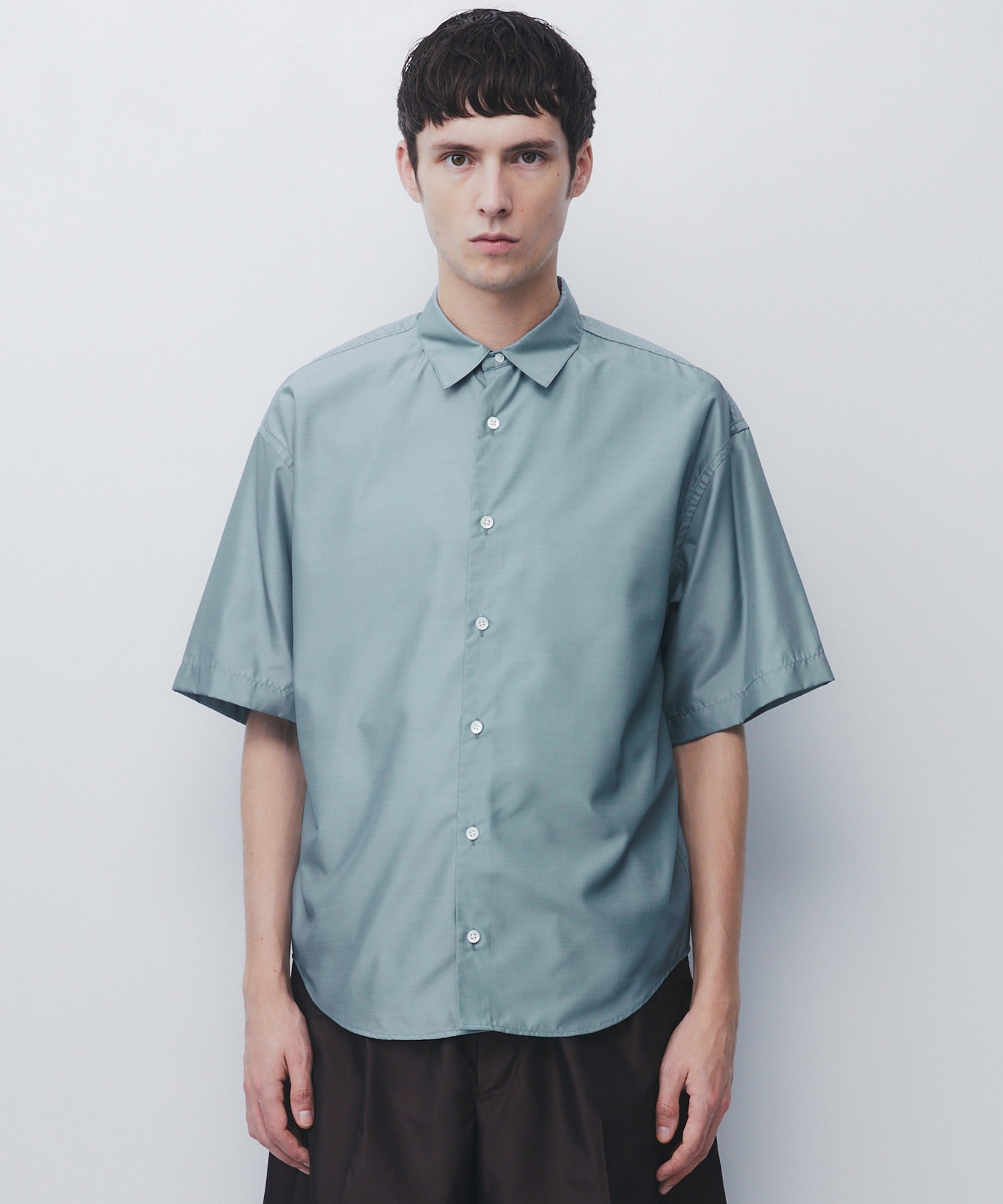 DRY SILK TAFFETA BACK PLEATS SHIRT