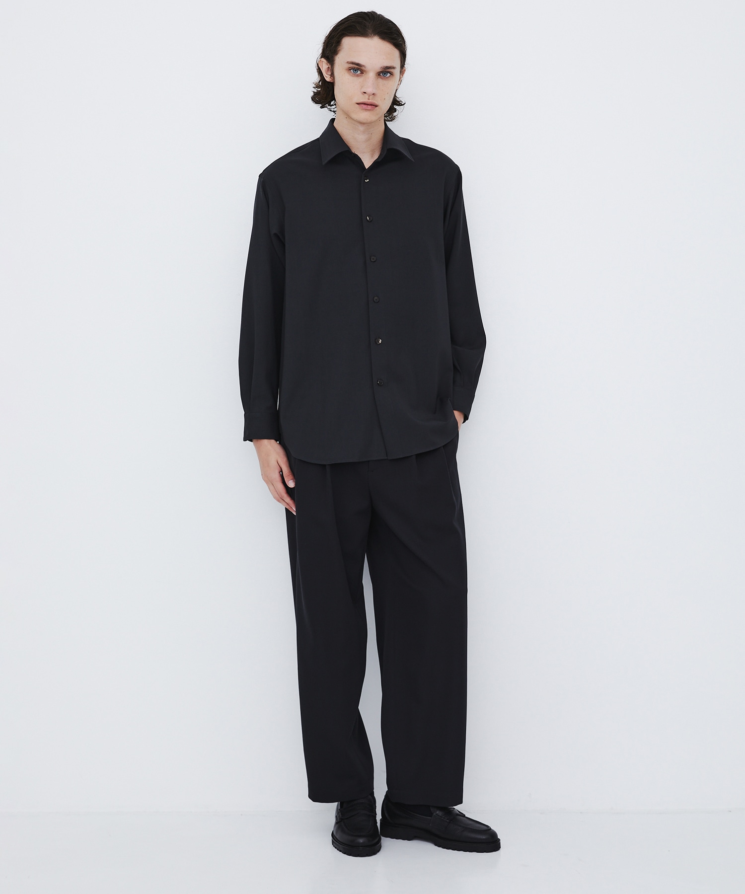 〈数量限定〉Super120s WOOL SERGE 2TUCK PANTS