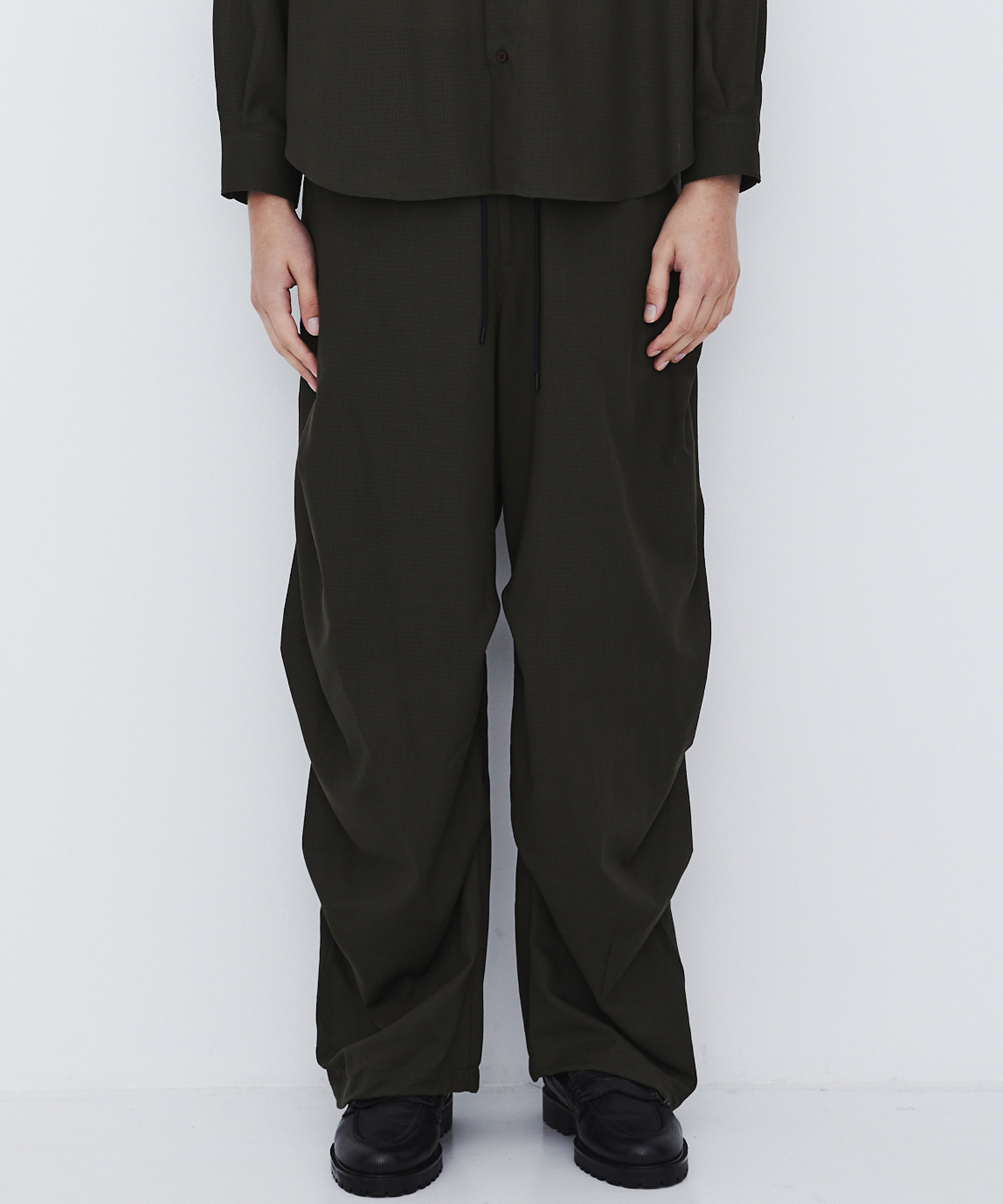 WOOL NYLON RIPSTOP ワイドパラシュートパンツ
