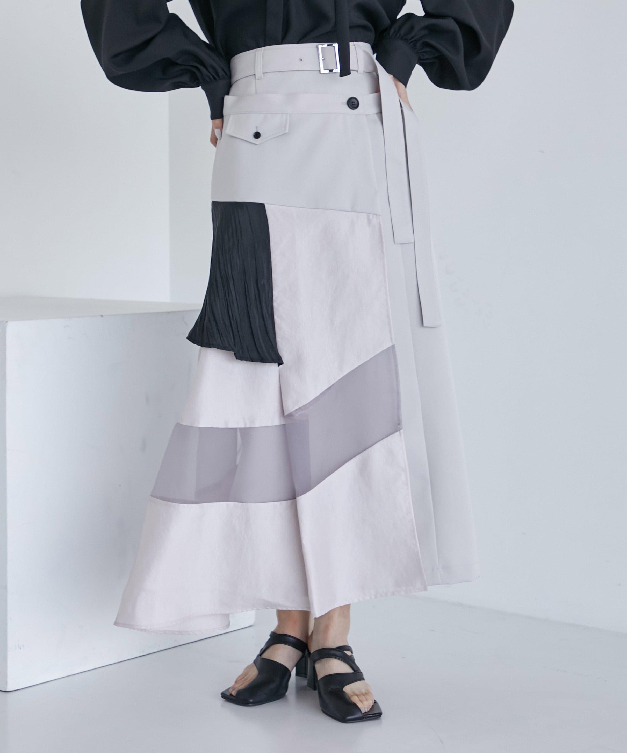 新品タグ付きレザーブロッキングスカート UNITED TOKYO