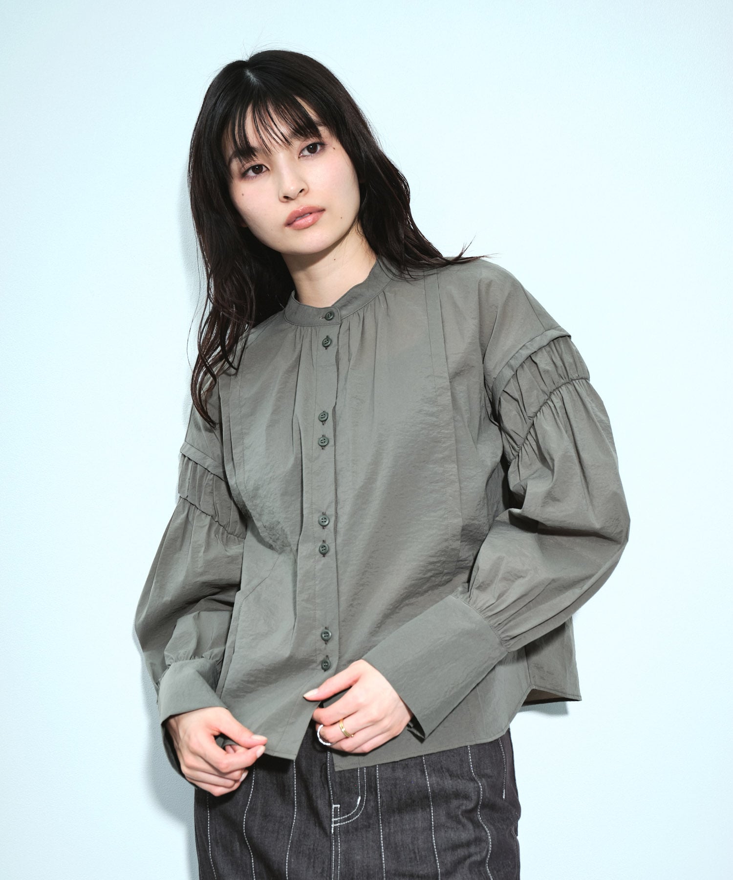 〈残りわずか〉ボリュームスリーブギャザーブラウス