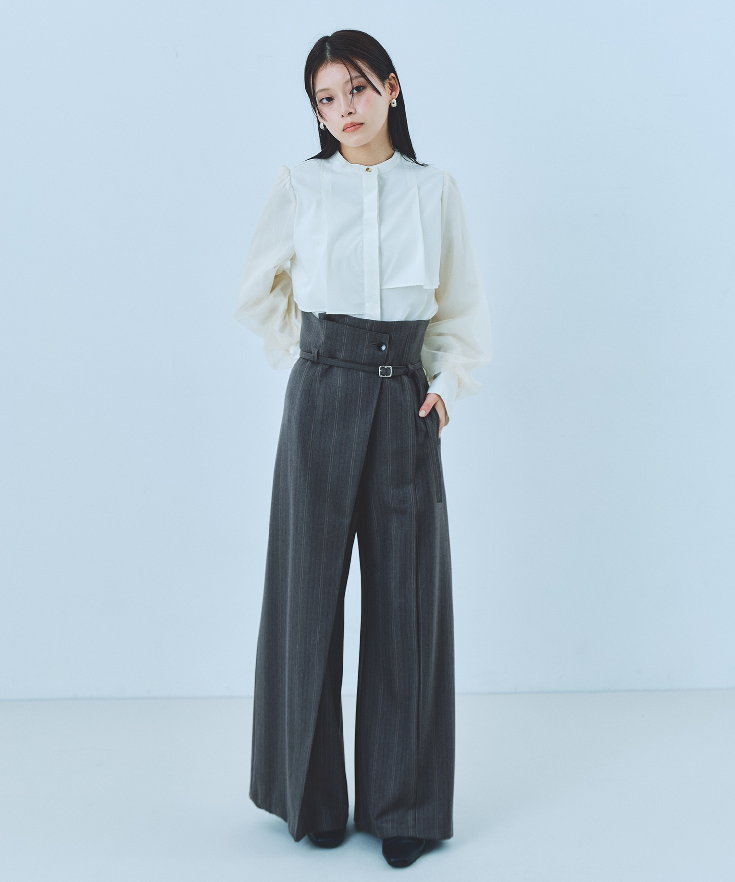 アシメ袖チュールブラウス