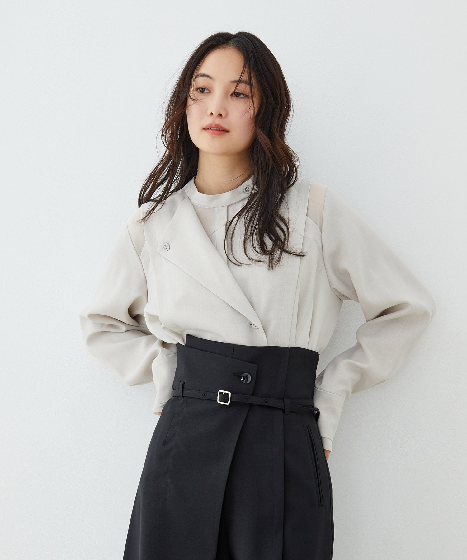 シアーレイヤーブラウス