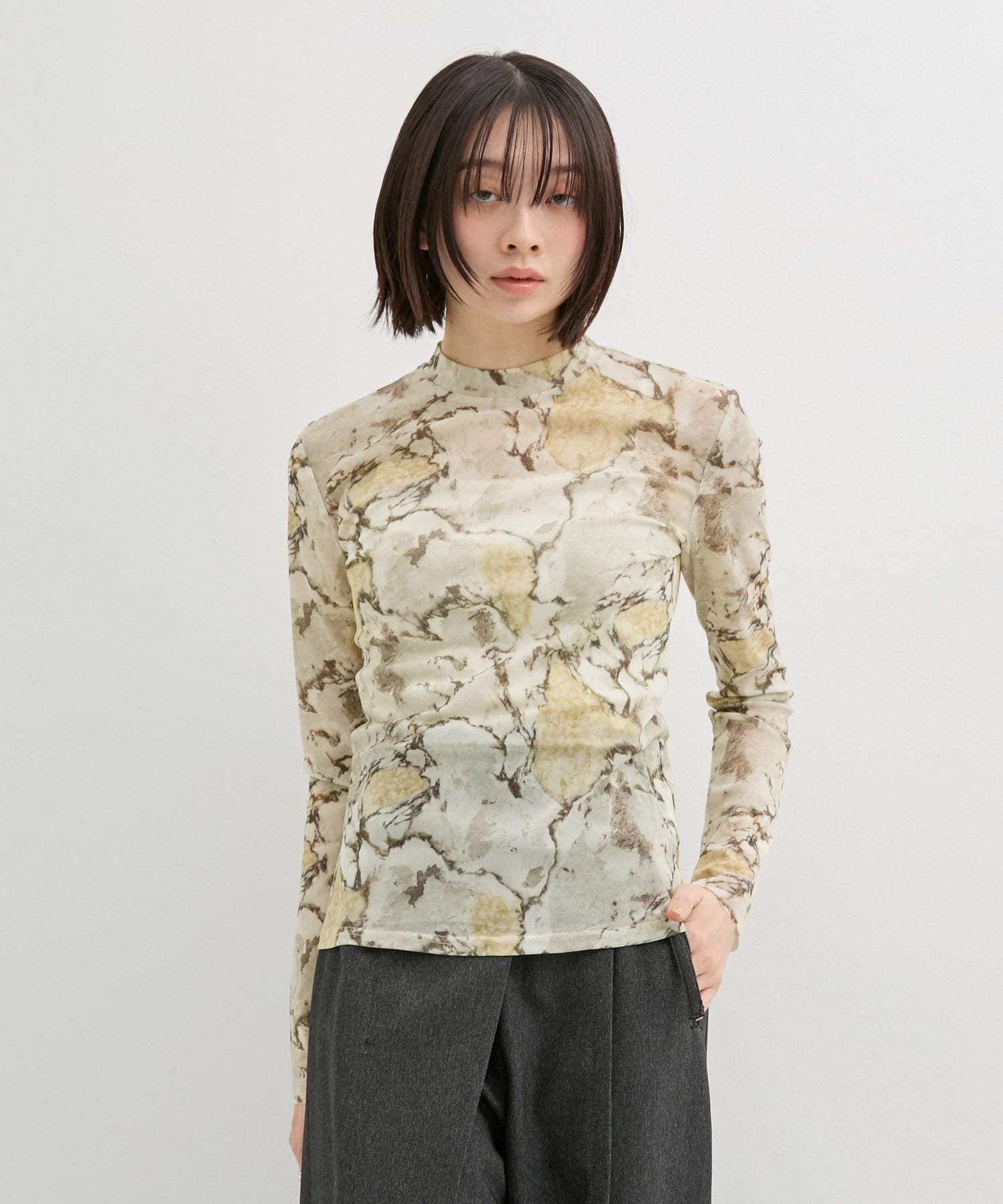 マーブルストーンシアープルオーバー