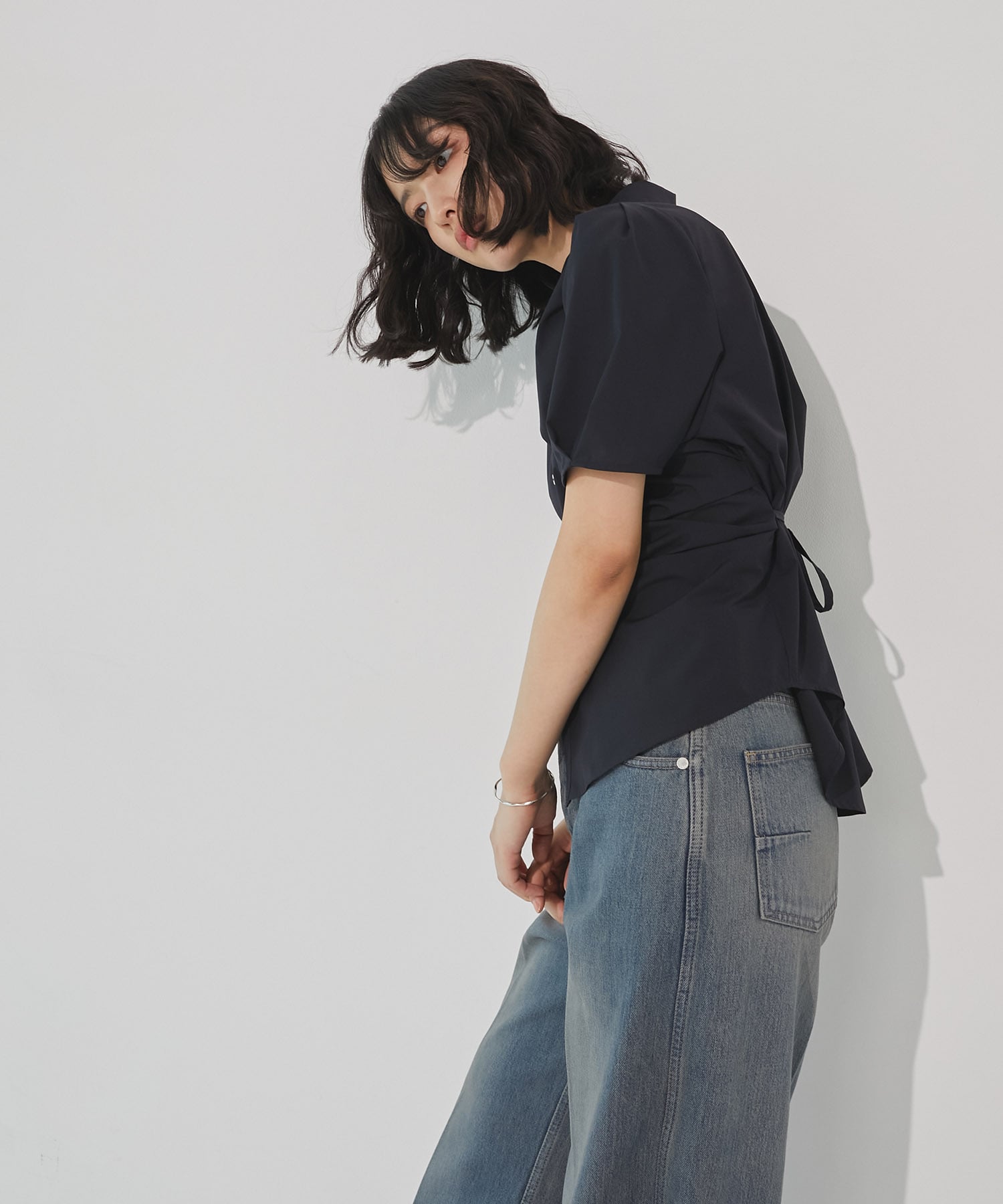 ランダムタックシェイプブラウス
