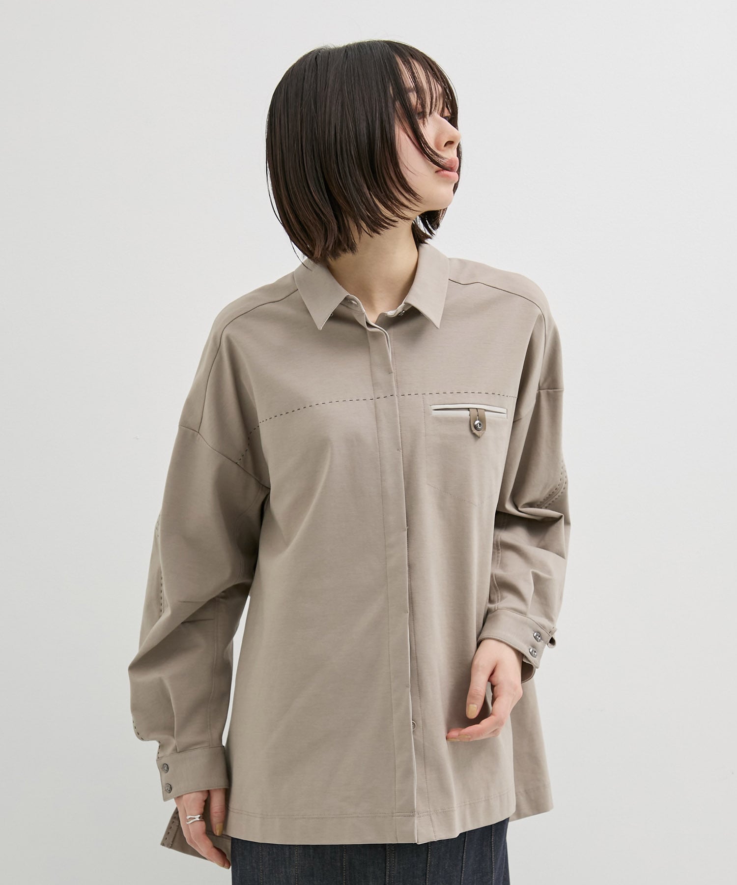 エラストシャウター