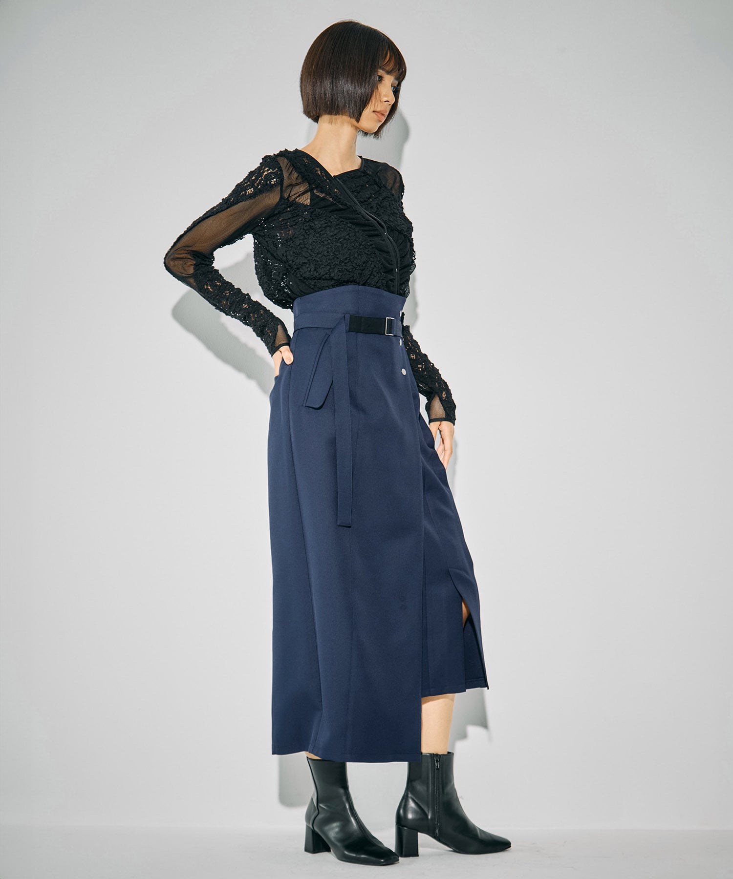 スリムエフェクトタイトスカート