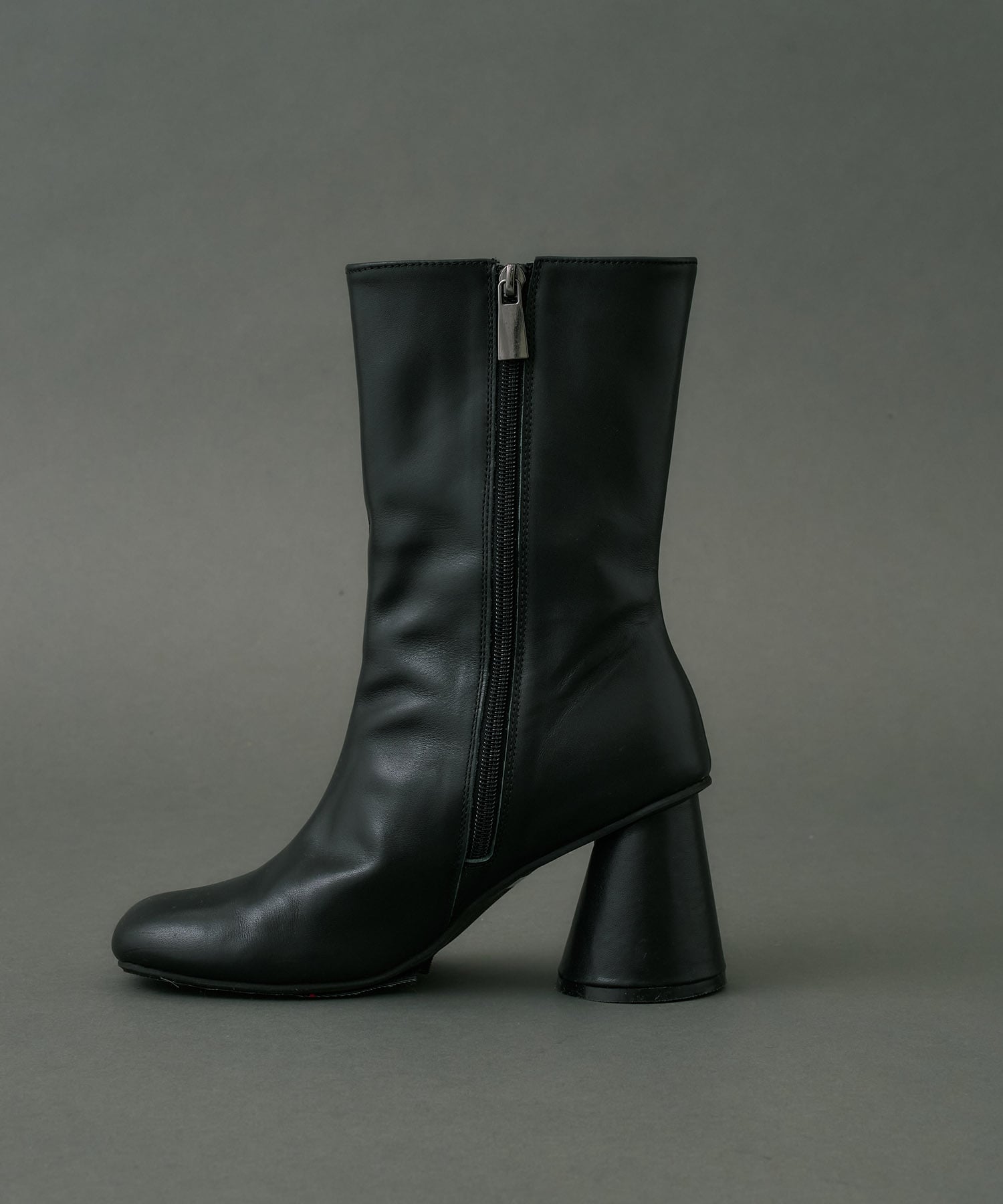 Cone Heel Round Boots