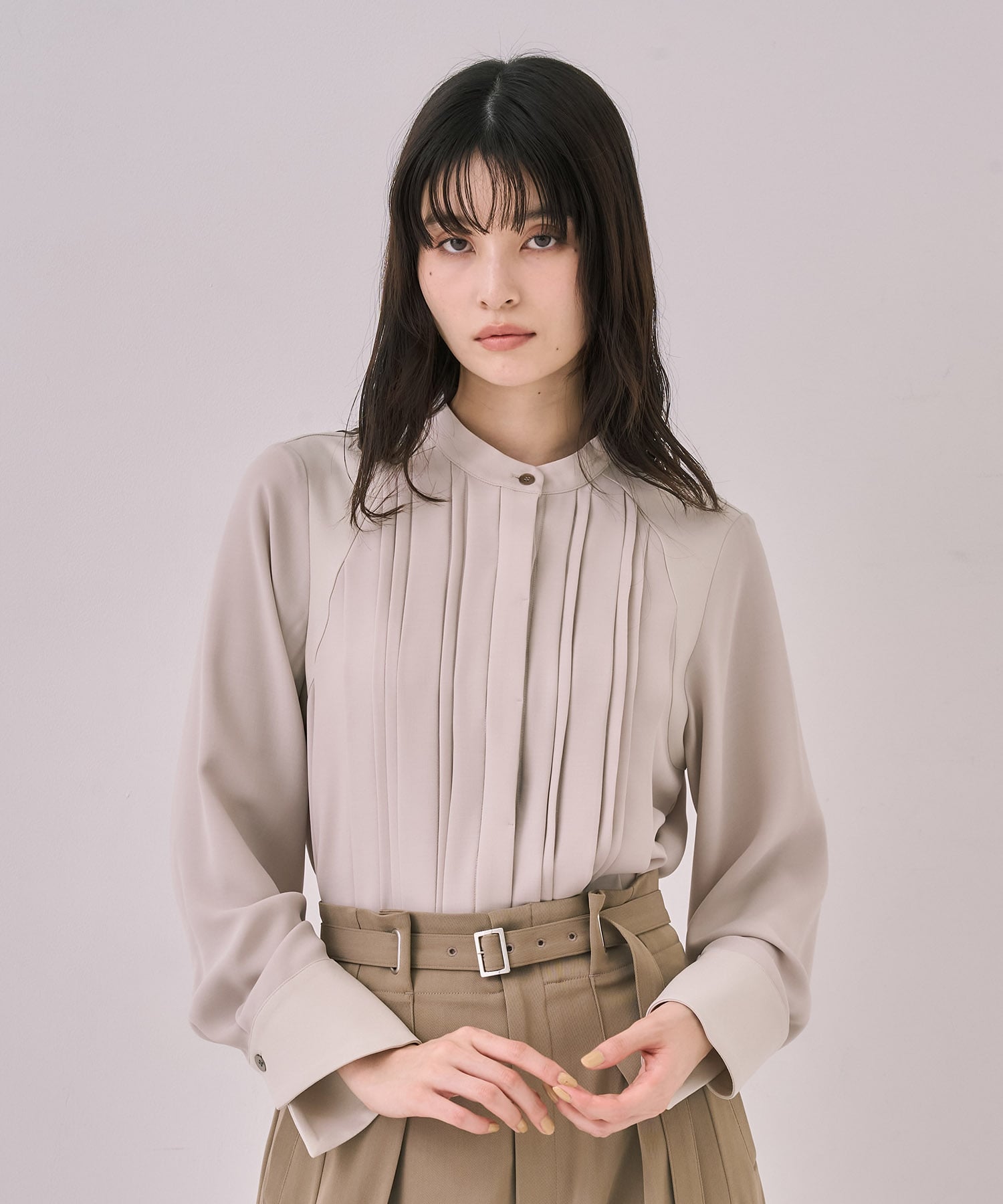 【WEB先行発売】ピンタックバイカラーブラウス