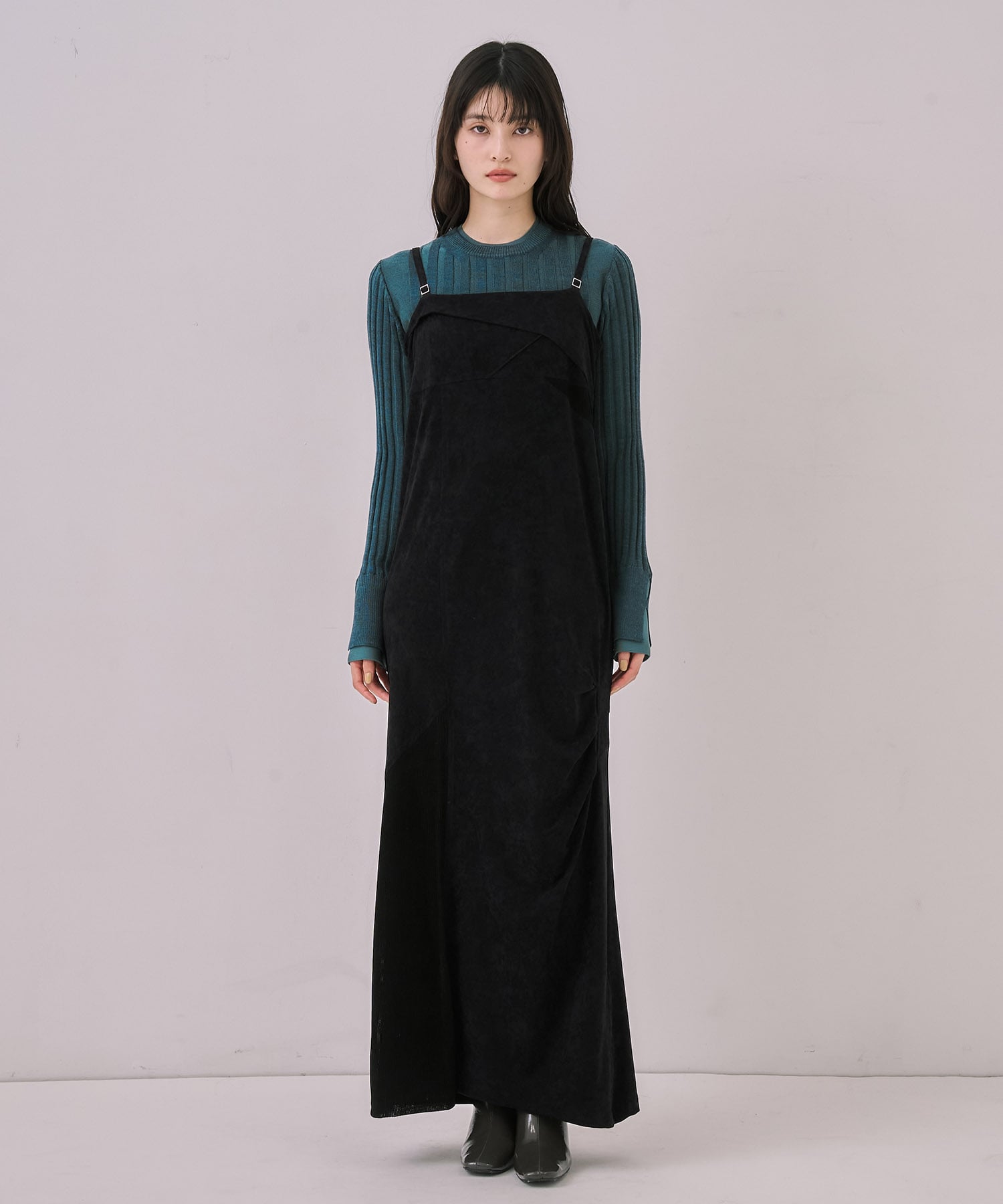 ツイストベロアキャミワンピース