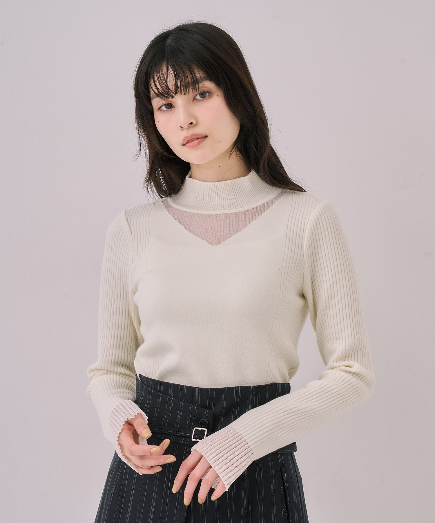 クリアコンビVネックニットプルオーバー